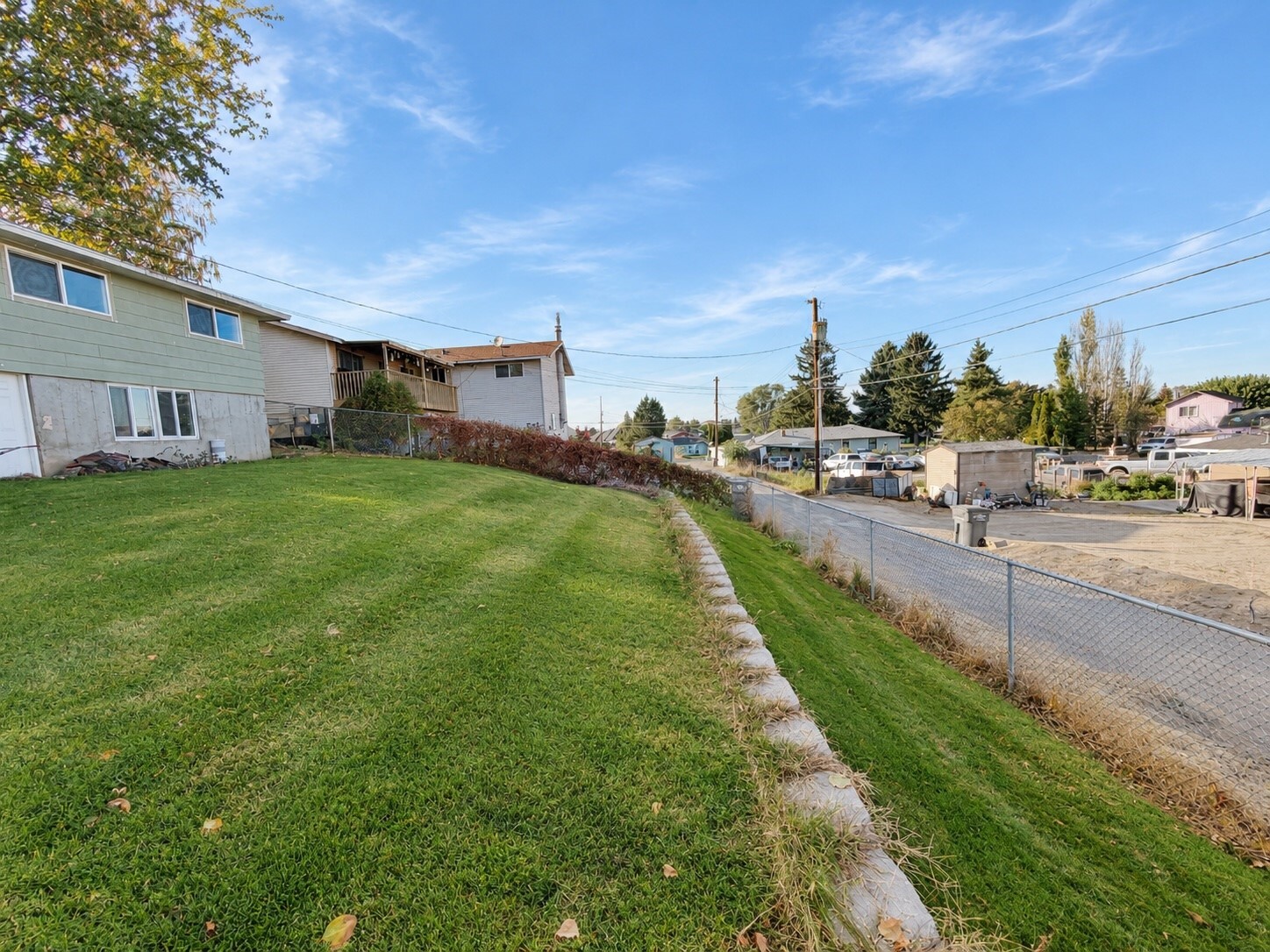 208 E Hillside Drive Property Photo 30