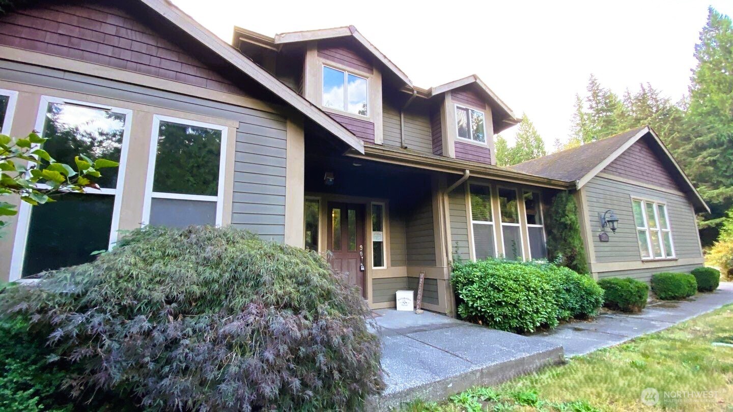 18301 62nd Street Property Photo 1