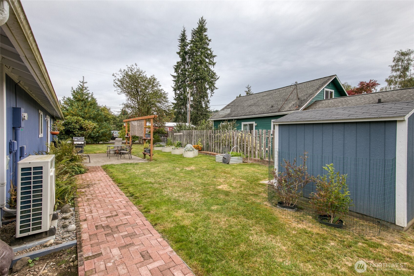 1104 E Fairview Lane Property Photo 33