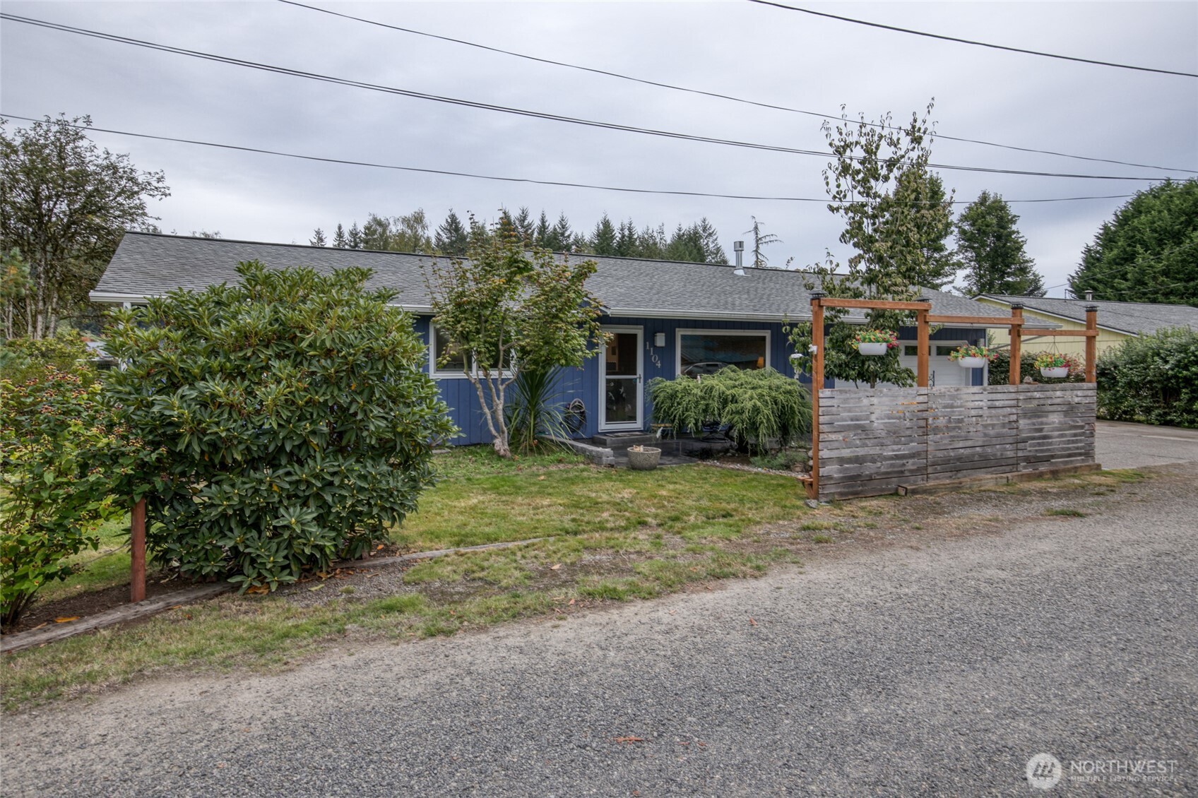 1104 E Fairview Lane Property Photo 38