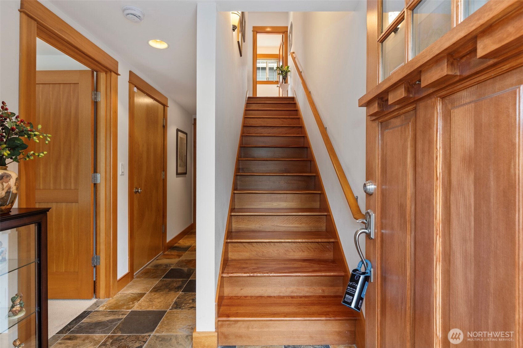 4122 A 42nd Avenue Property Photo 11