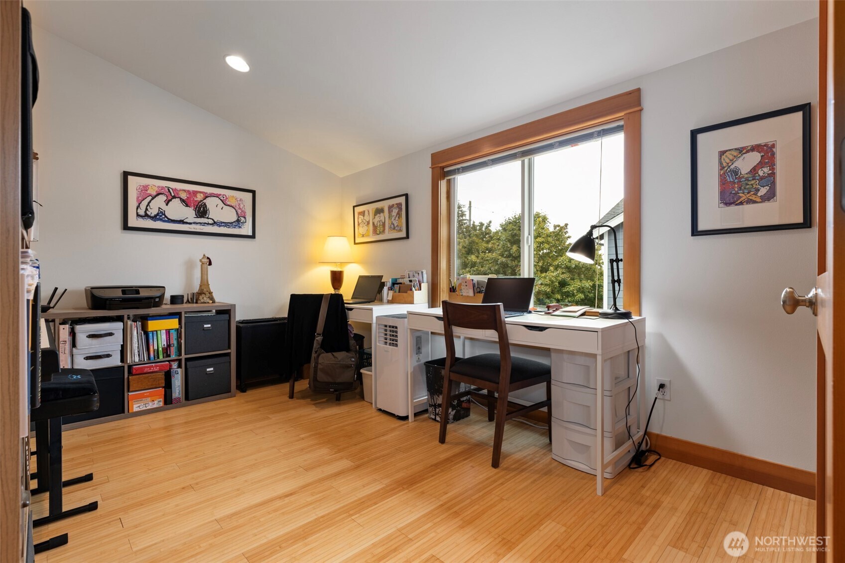 4122 A 42nd Avenue Property Photo 17