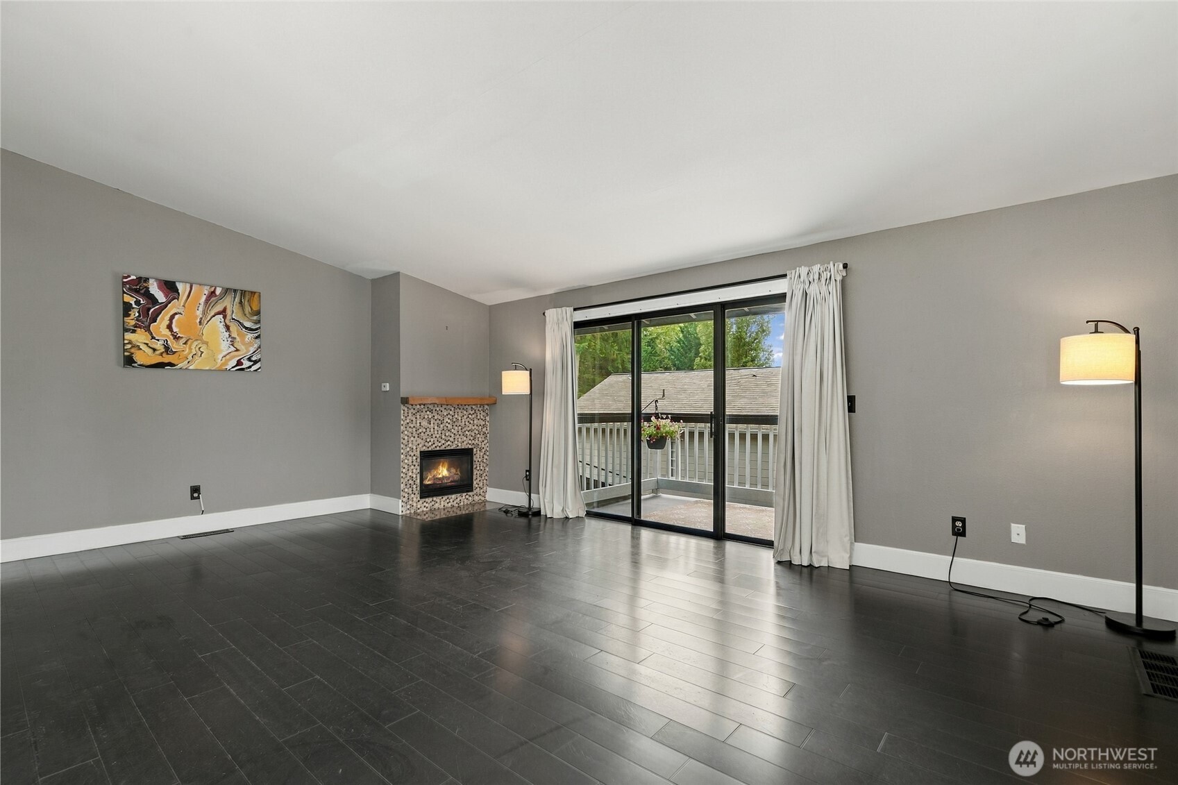 365 Se Valley View Way Property Photo 5