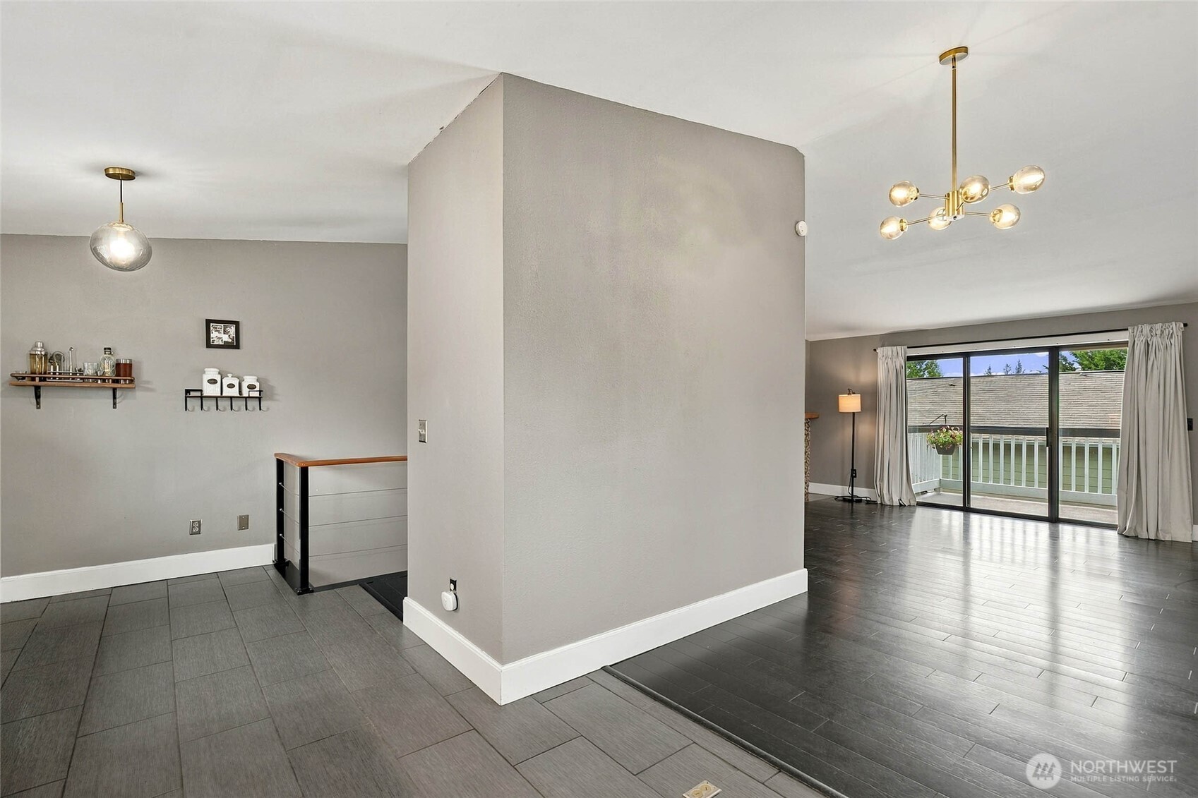365 Se Valley View Way Property Photo 8