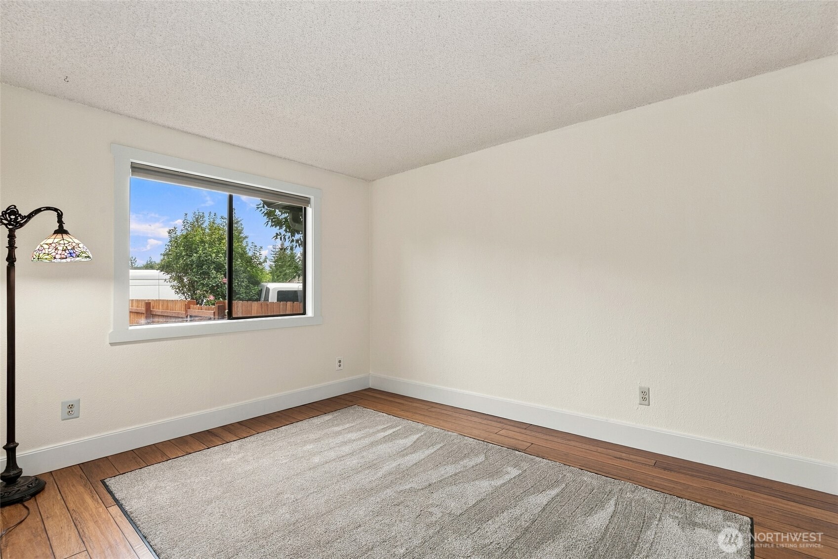 365 Se Valley View Way Property Photo 20