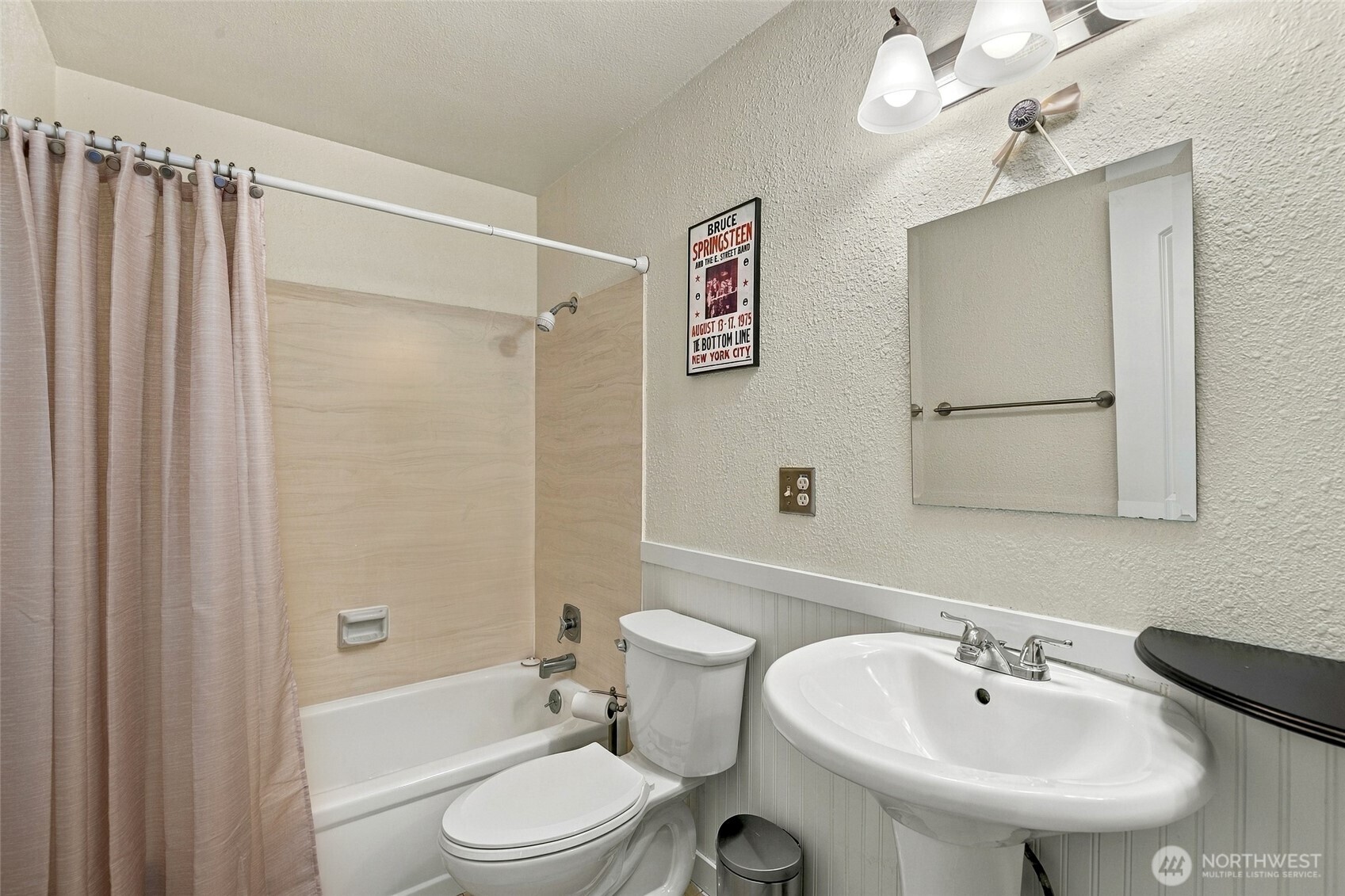 365 Se Valley View Way Property Photo 22