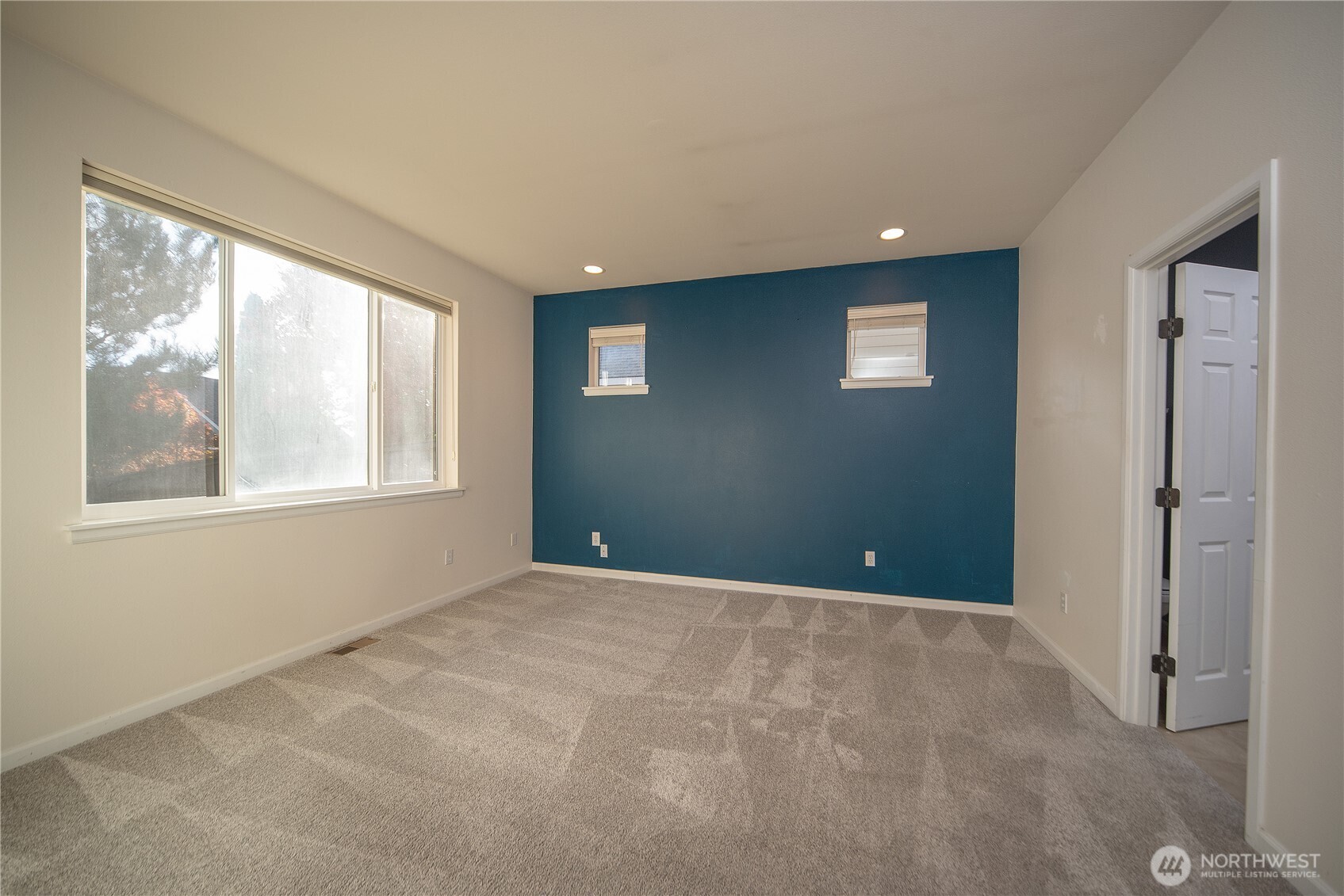 2510 Carriage Loop Property Photo 16