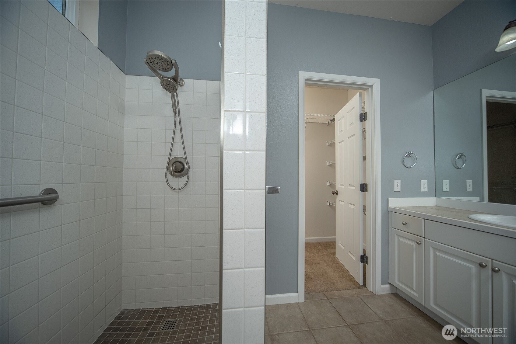 2510 Carriage Loop Property Photo 18
