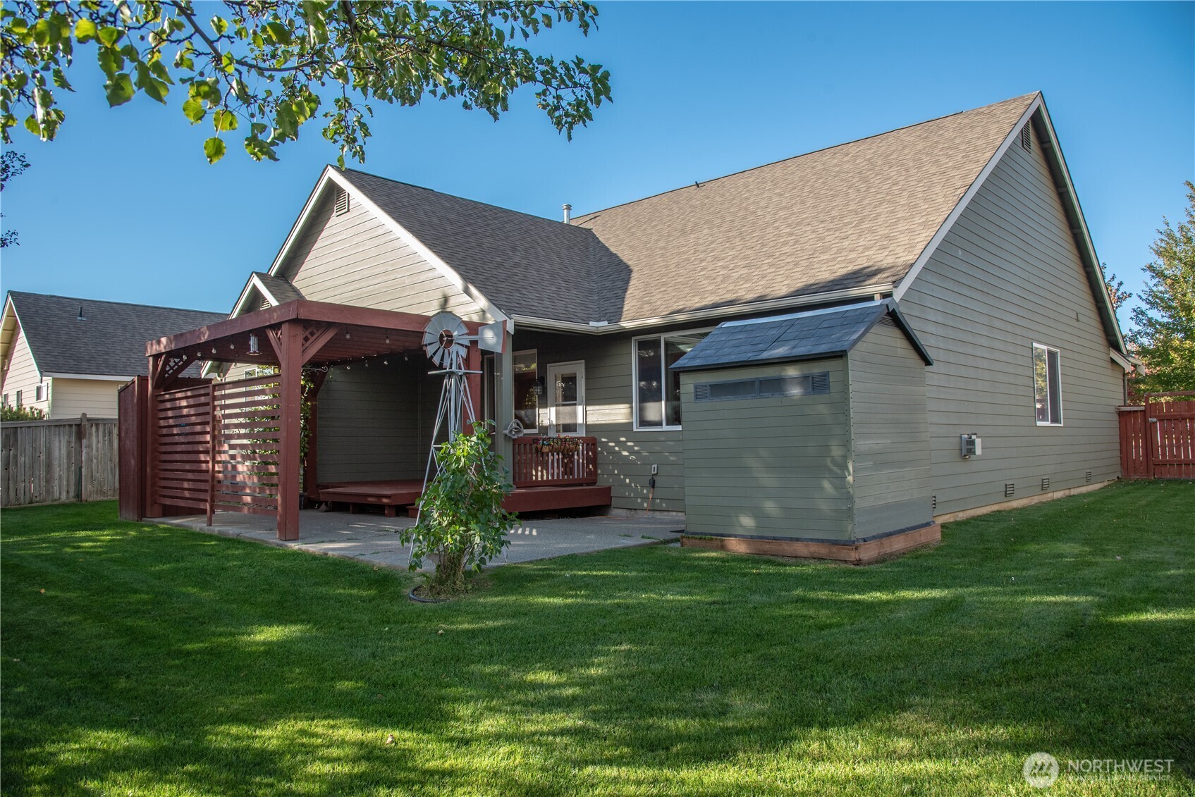 2510 Carriage Loop Property Photo 26