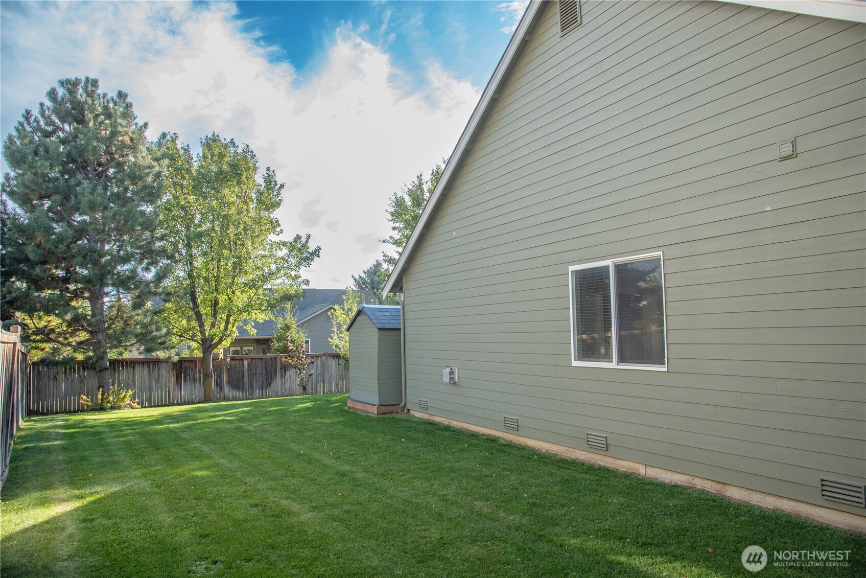 2510 Carriage Loop Property Photo 32