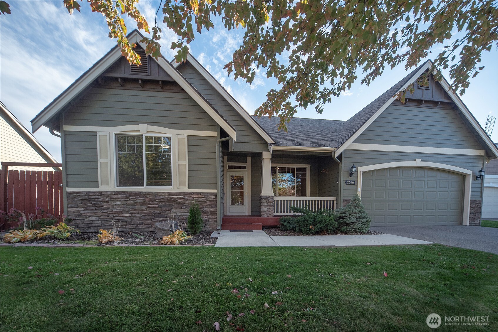2510 Carriage Loop Property Photo 35