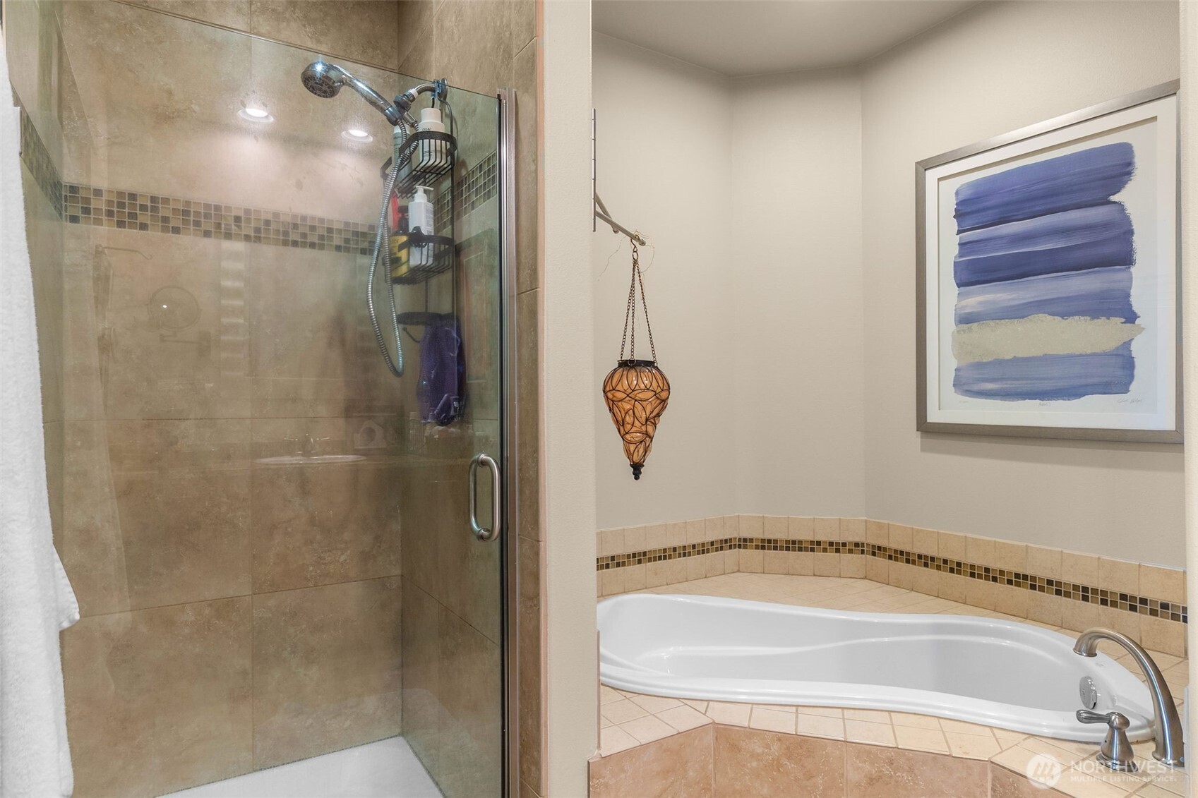1018 Capitol Way 5b Property Photo 16