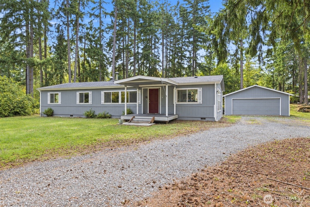 1914 284th Street Property Photo 1