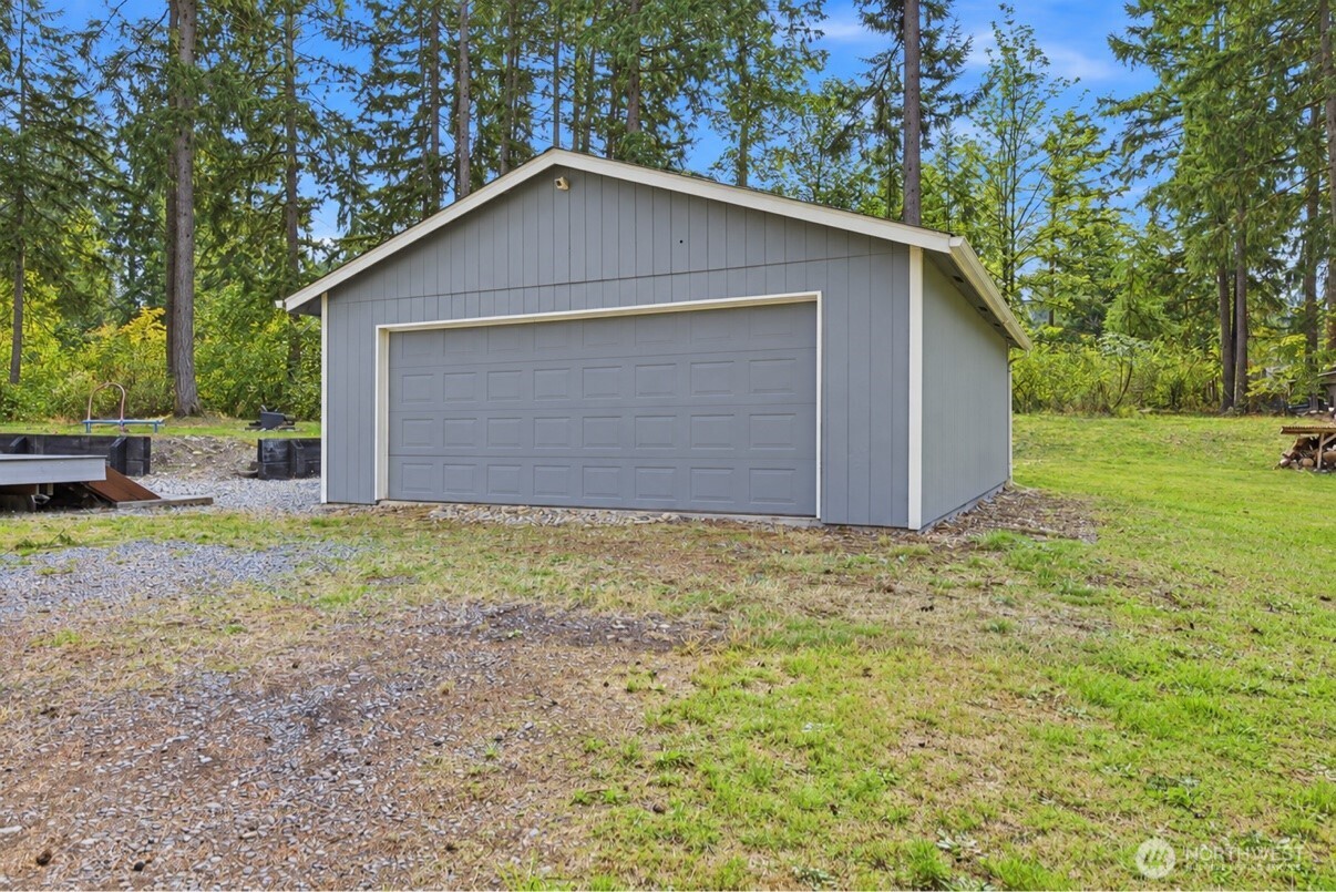 1914 284th Street Property Photo 32