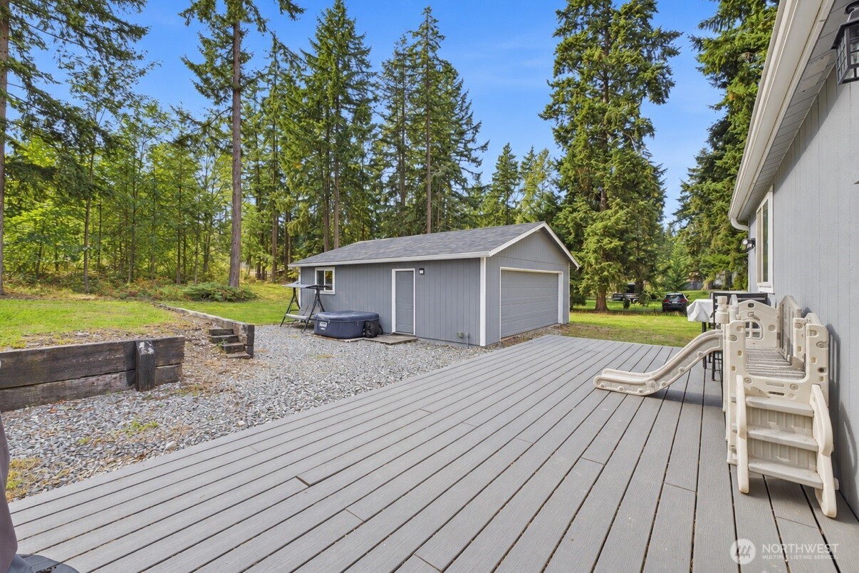 1914 284th Street Property Photo 33
