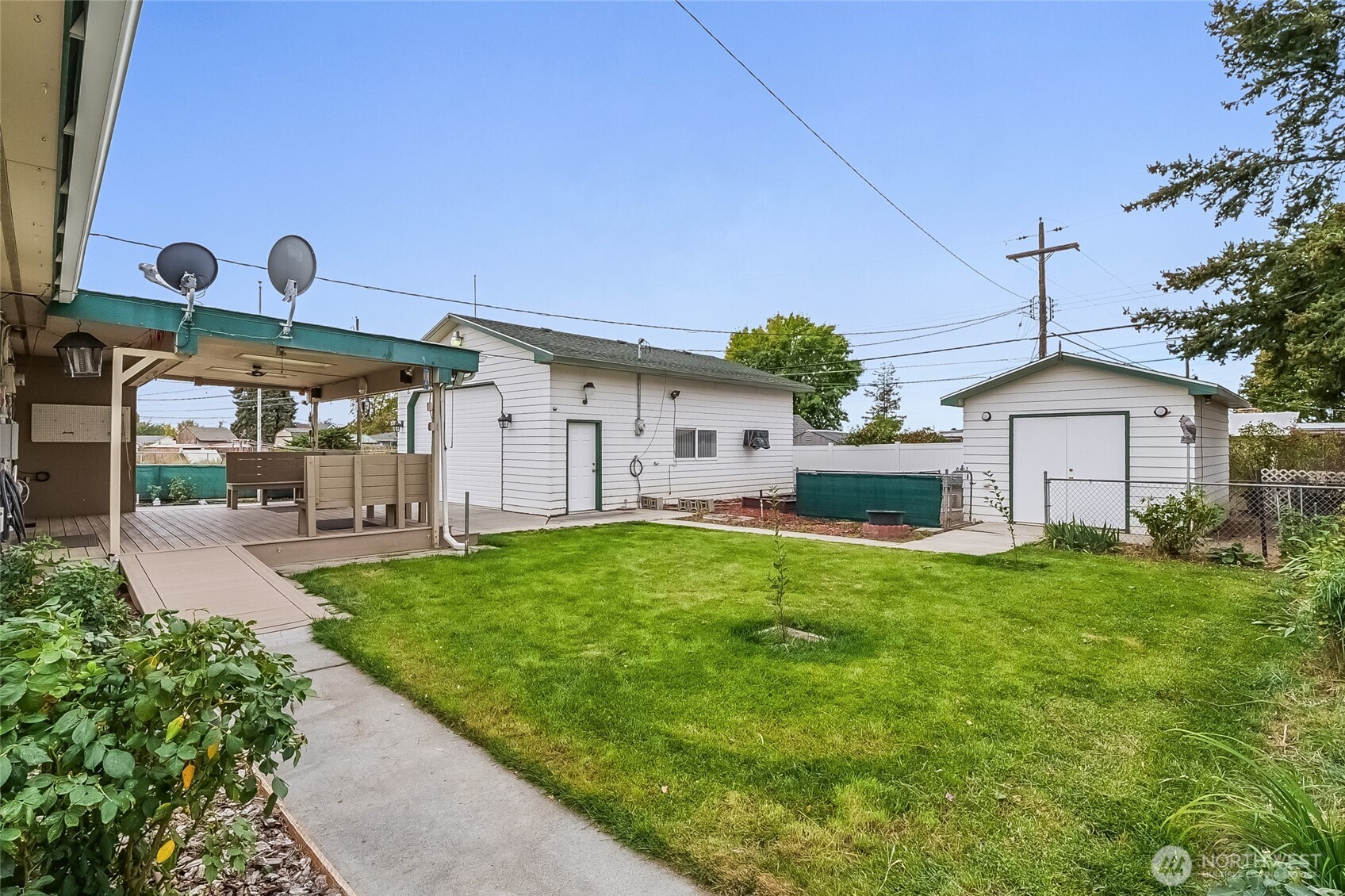 920 S Dahlia Drive Property Photo 34