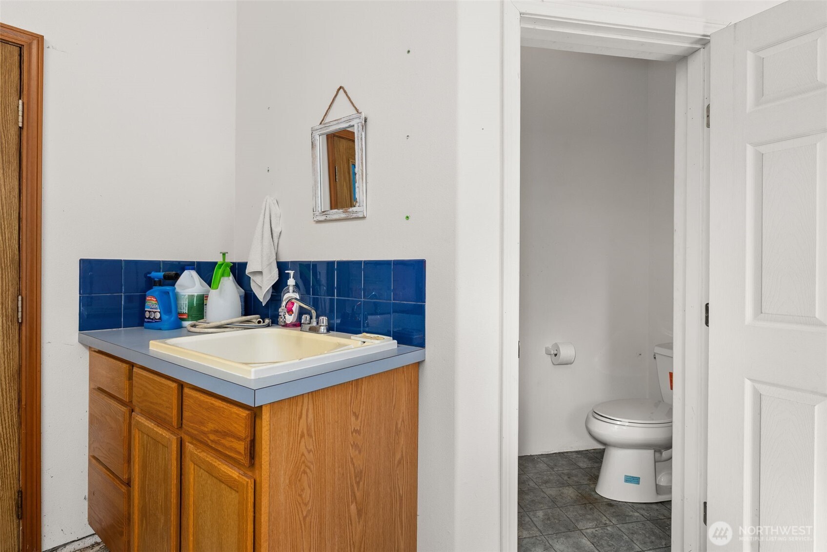 748 Kingfisher Court Property Photo 30