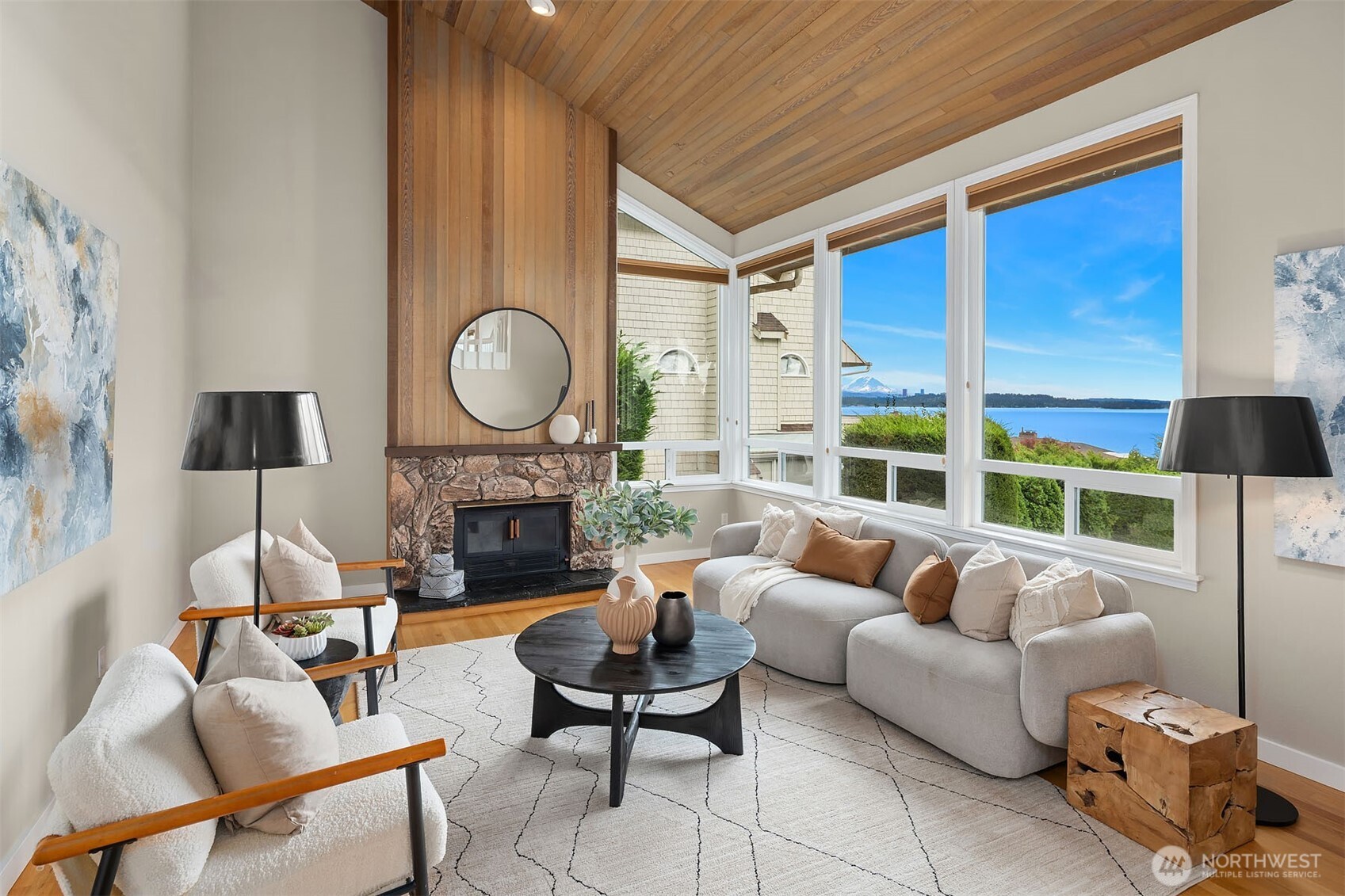 10920 80th Place Property Photo 3