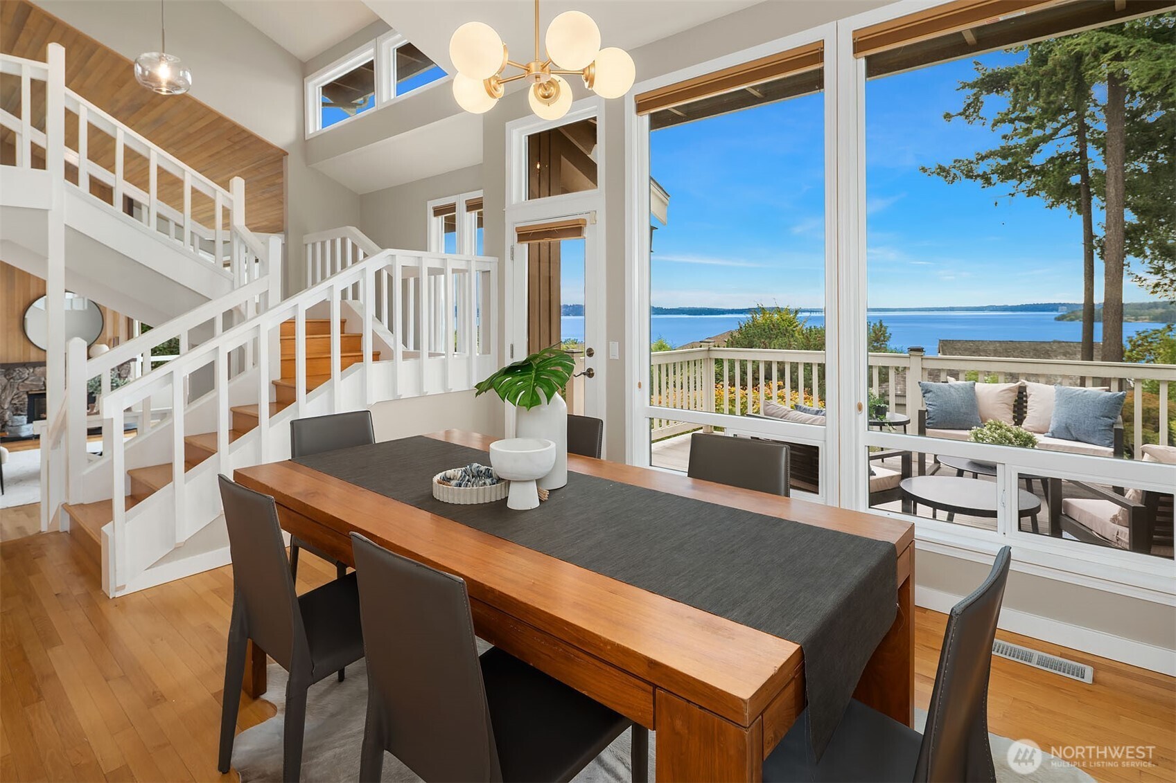 10920 80th Place Property Photo 9