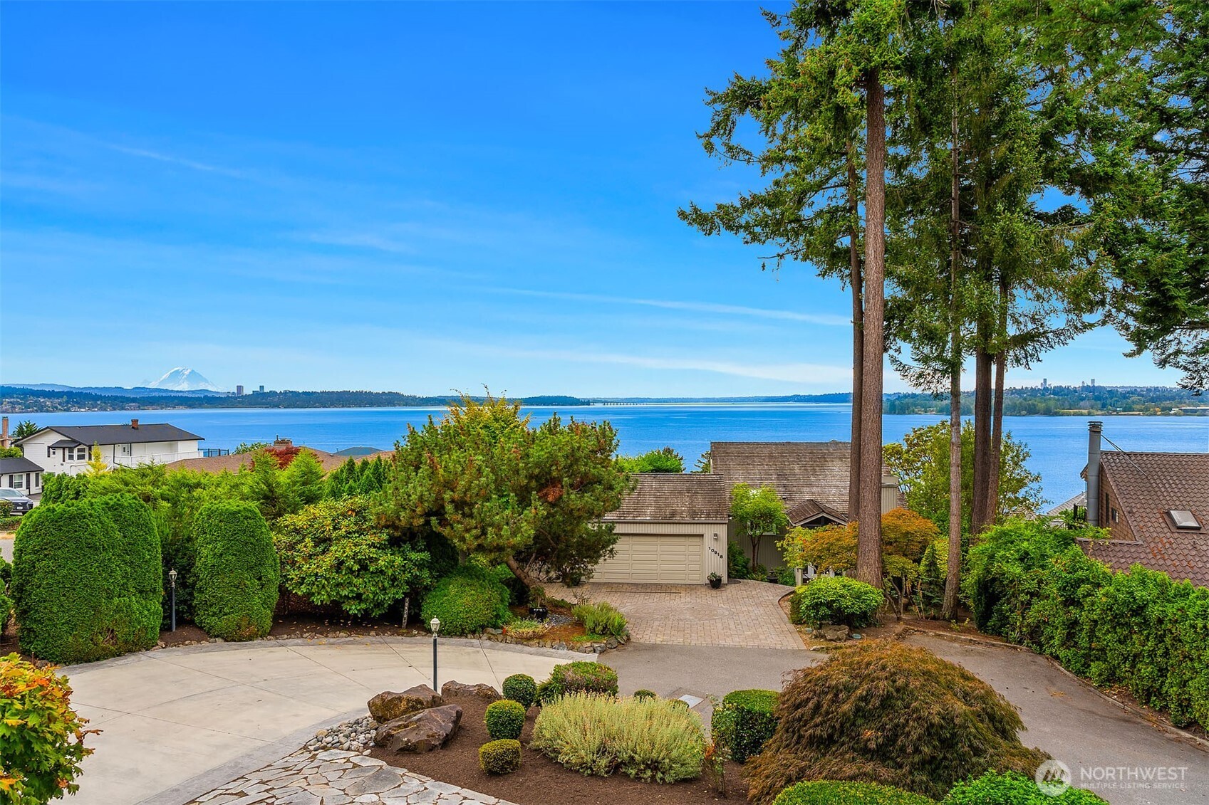 10920 80th Place Property Photo 15