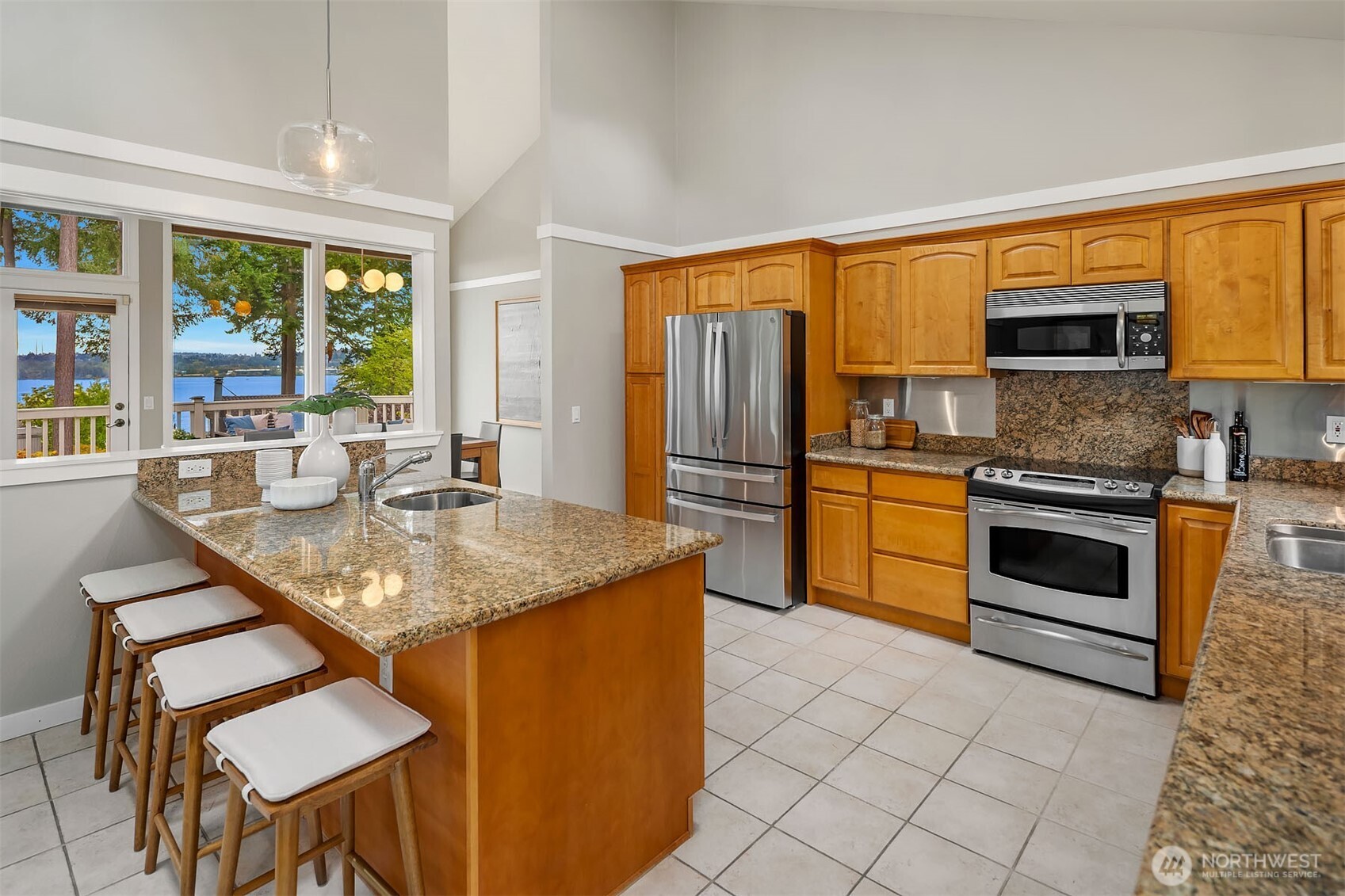 10920 80th Place Property Photo 20