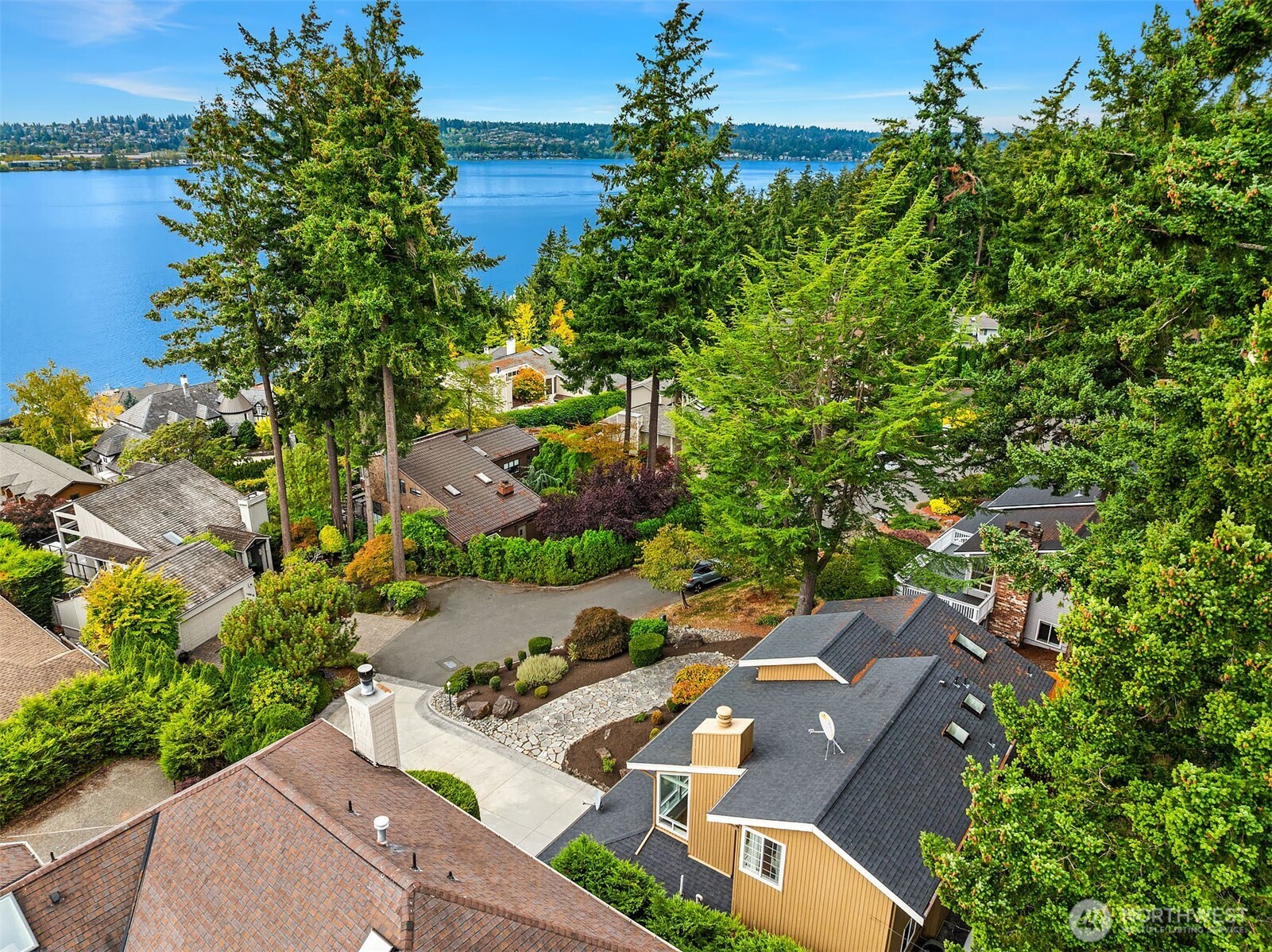 10920 80th Place Property Photo 38