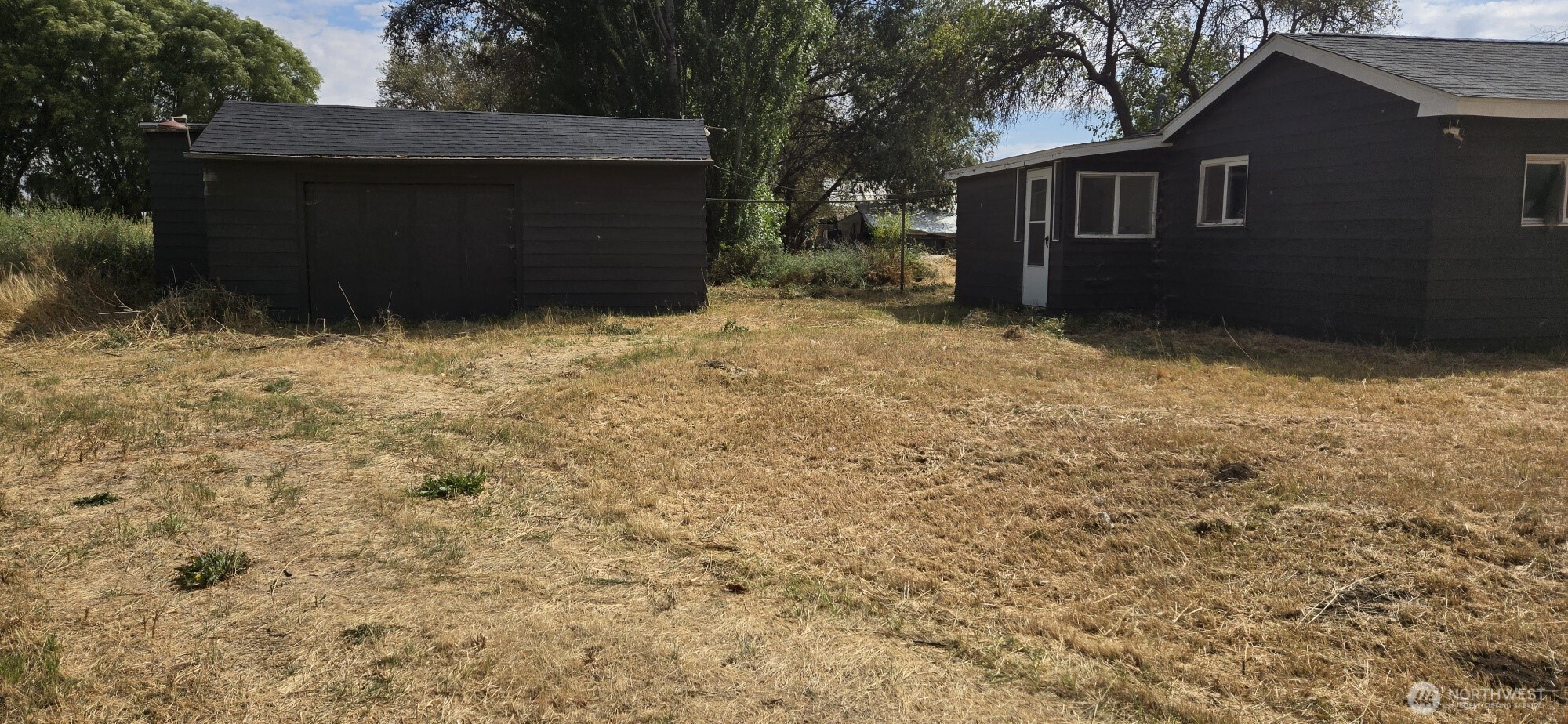 410 E Cherry Avenue Property Photo 14