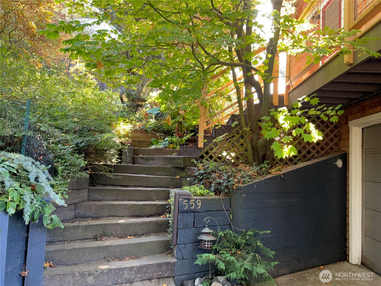 559 Beckett Point Road Property Photo 3