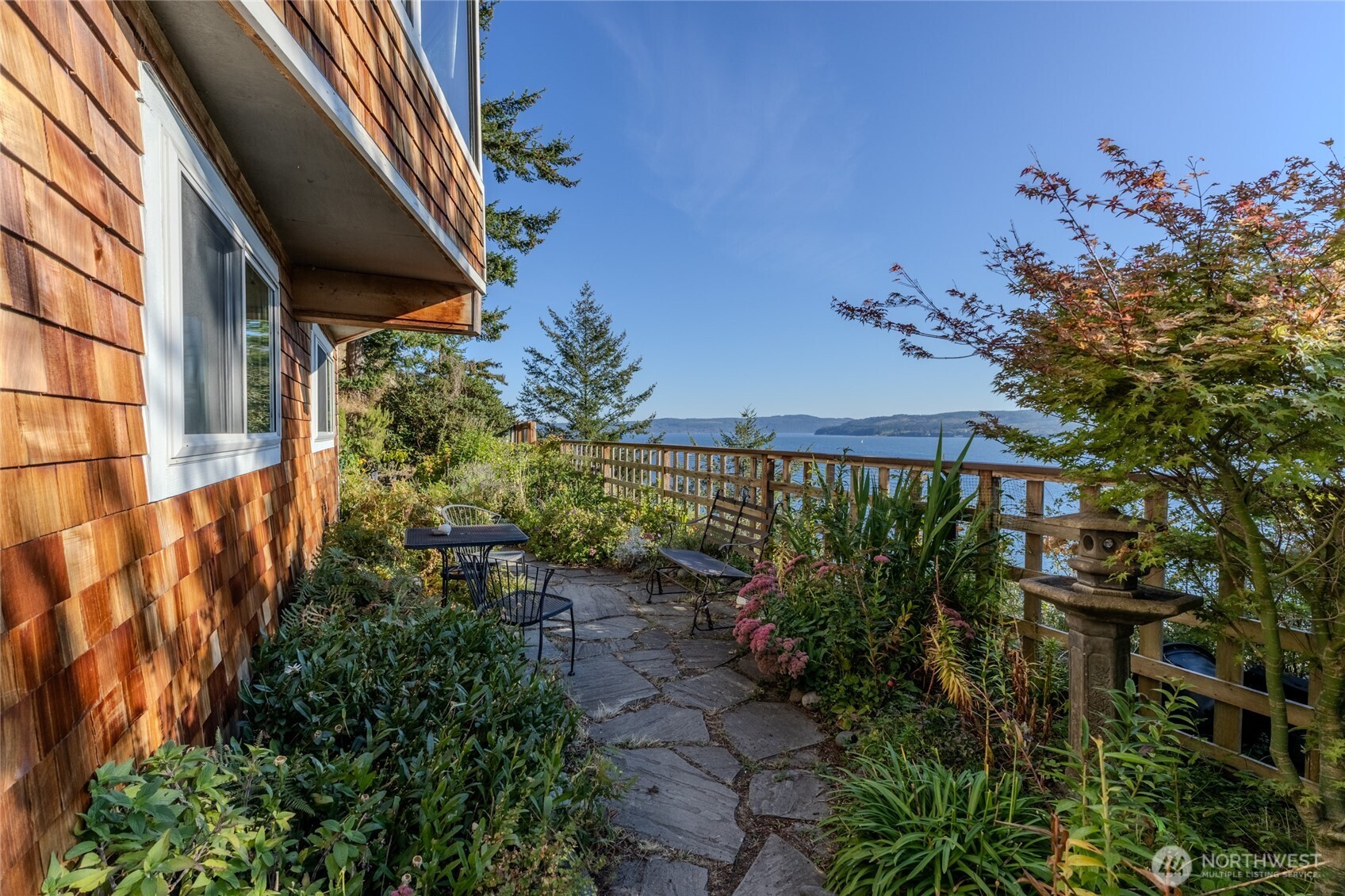 559 Beckett Point Road Property Photo 11