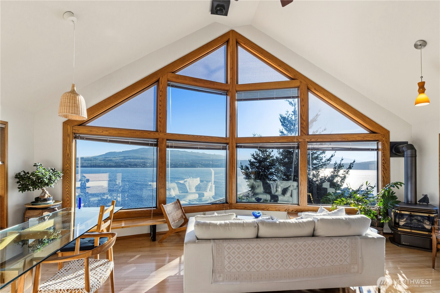 559 Beckett Point Road Property Photo 15