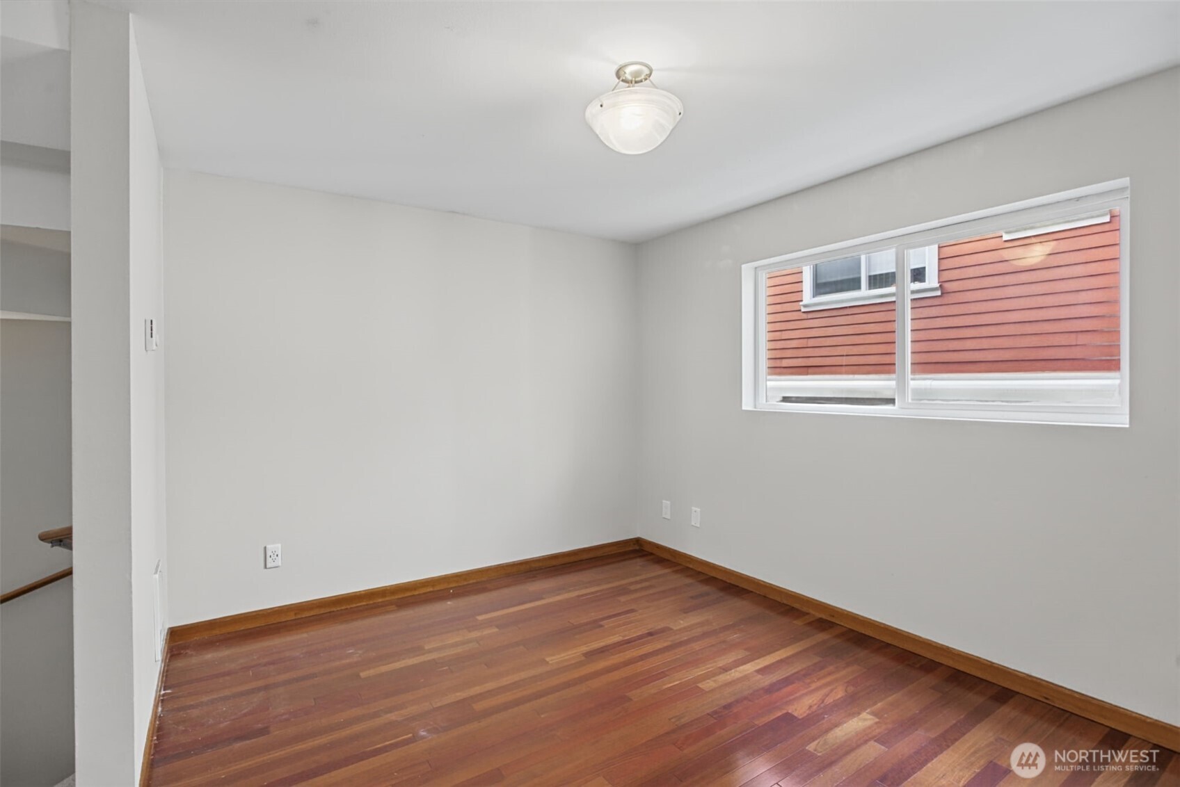 920 Sw Holden Street B Property Photo 11