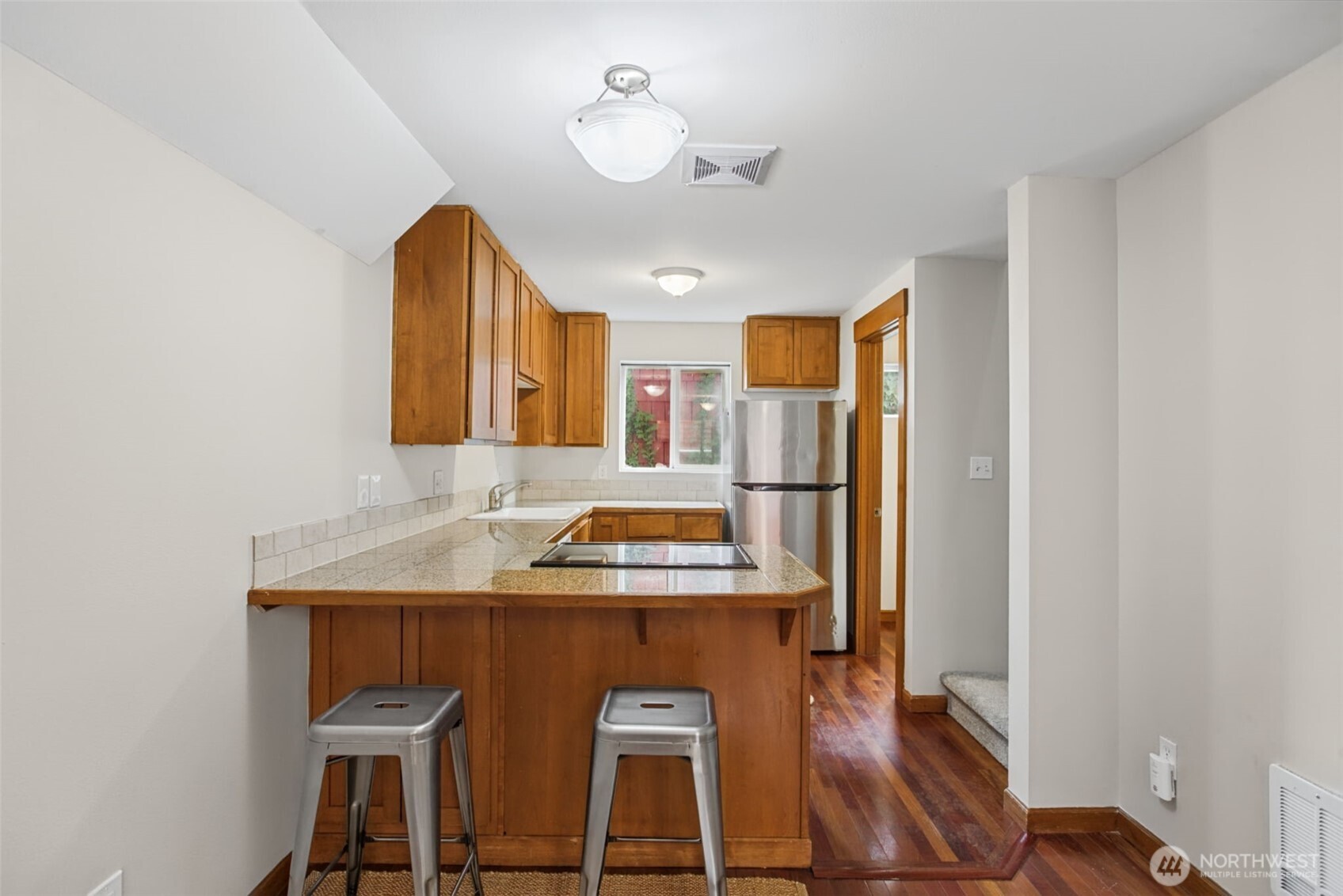 920 Sw Holden Street B Property Photo 17