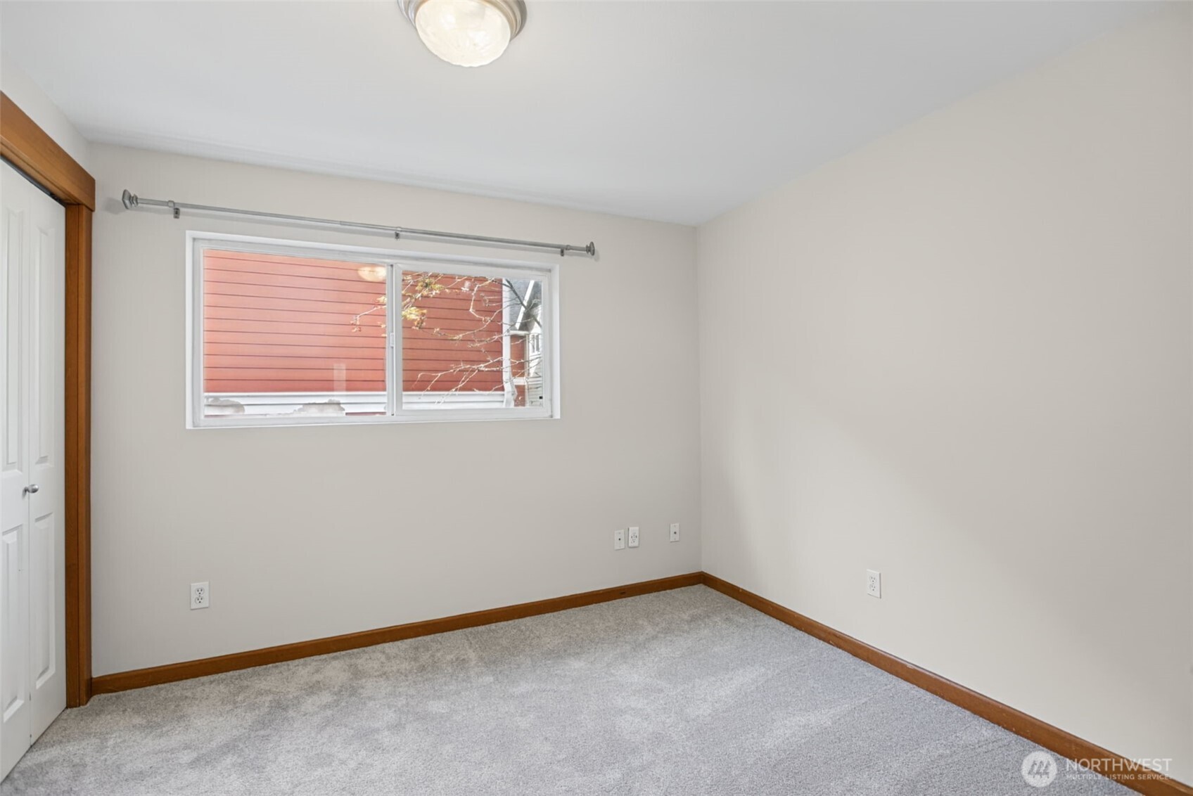 920 Sw Holden Street B Property Photo 24