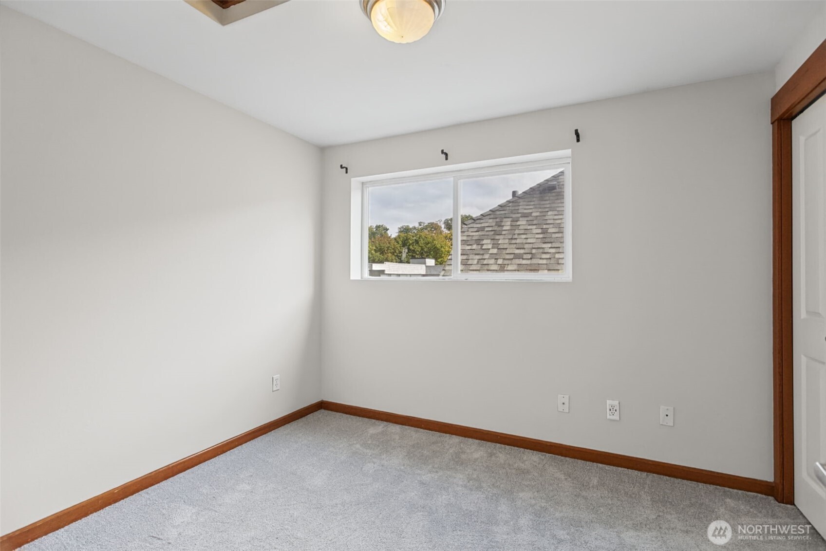 920 Sw Holden Street B Property Photo 27