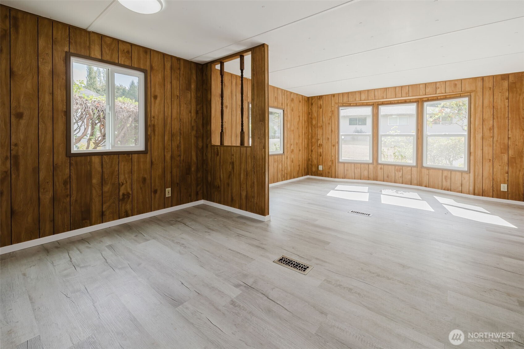 8760 Ne State Hwy 303 B Property Photo 17