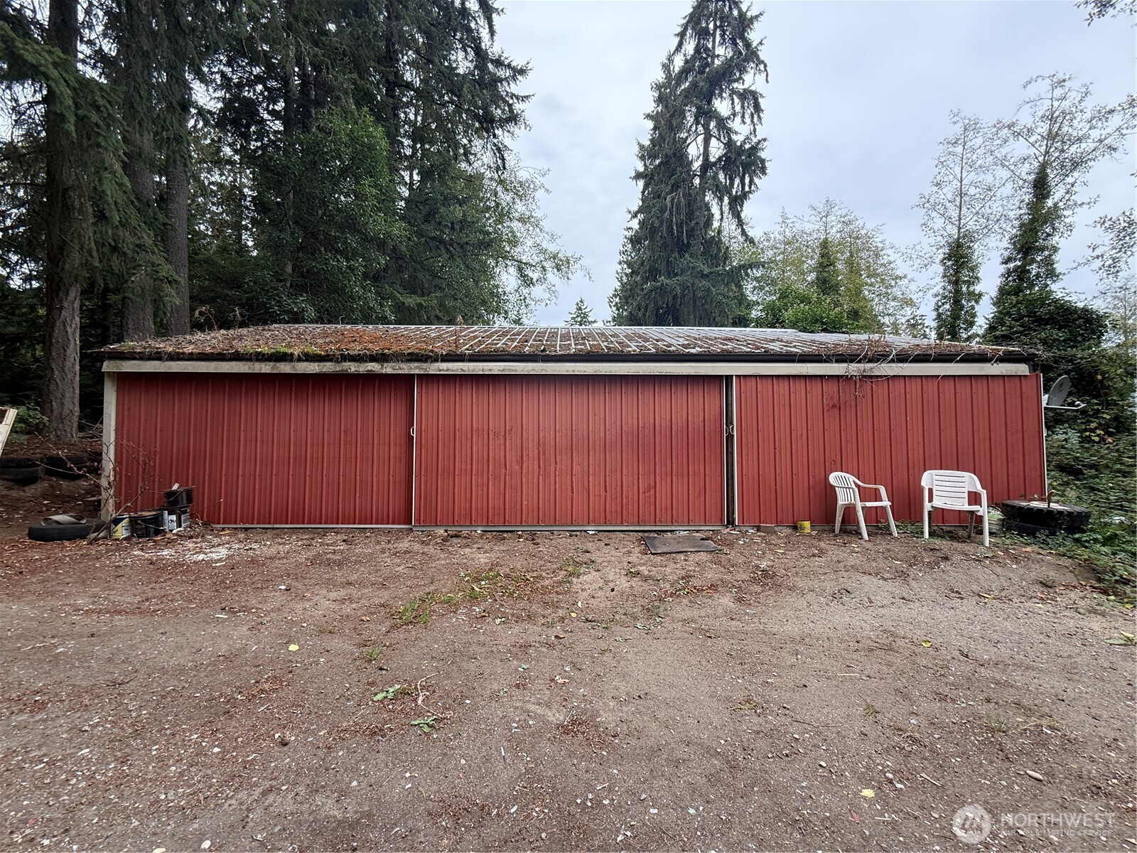 12820 Elm Avenue Property Photo 3