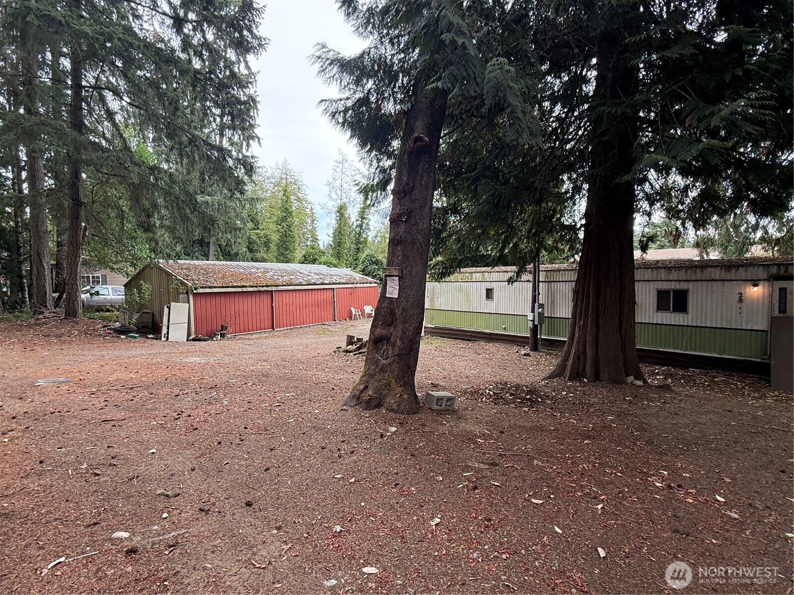 12820 Elm Avenue Property Photo 12