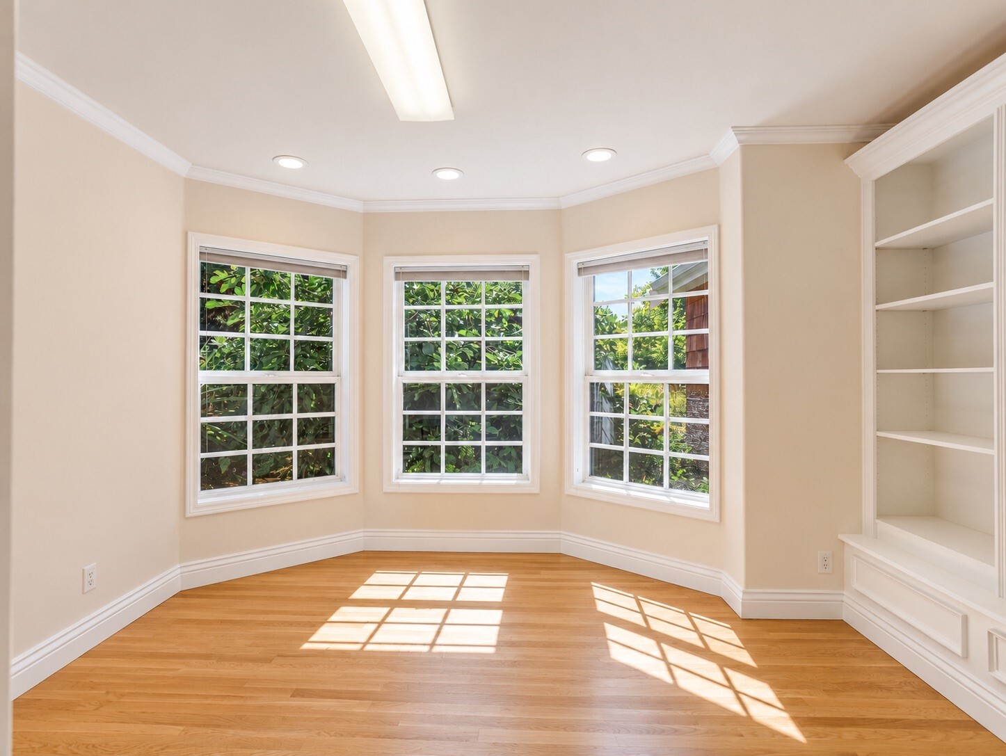 5209 Vine Court Property Photo 8