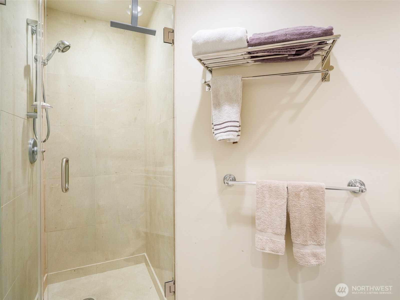 5209 Vine Court Property Photo 9