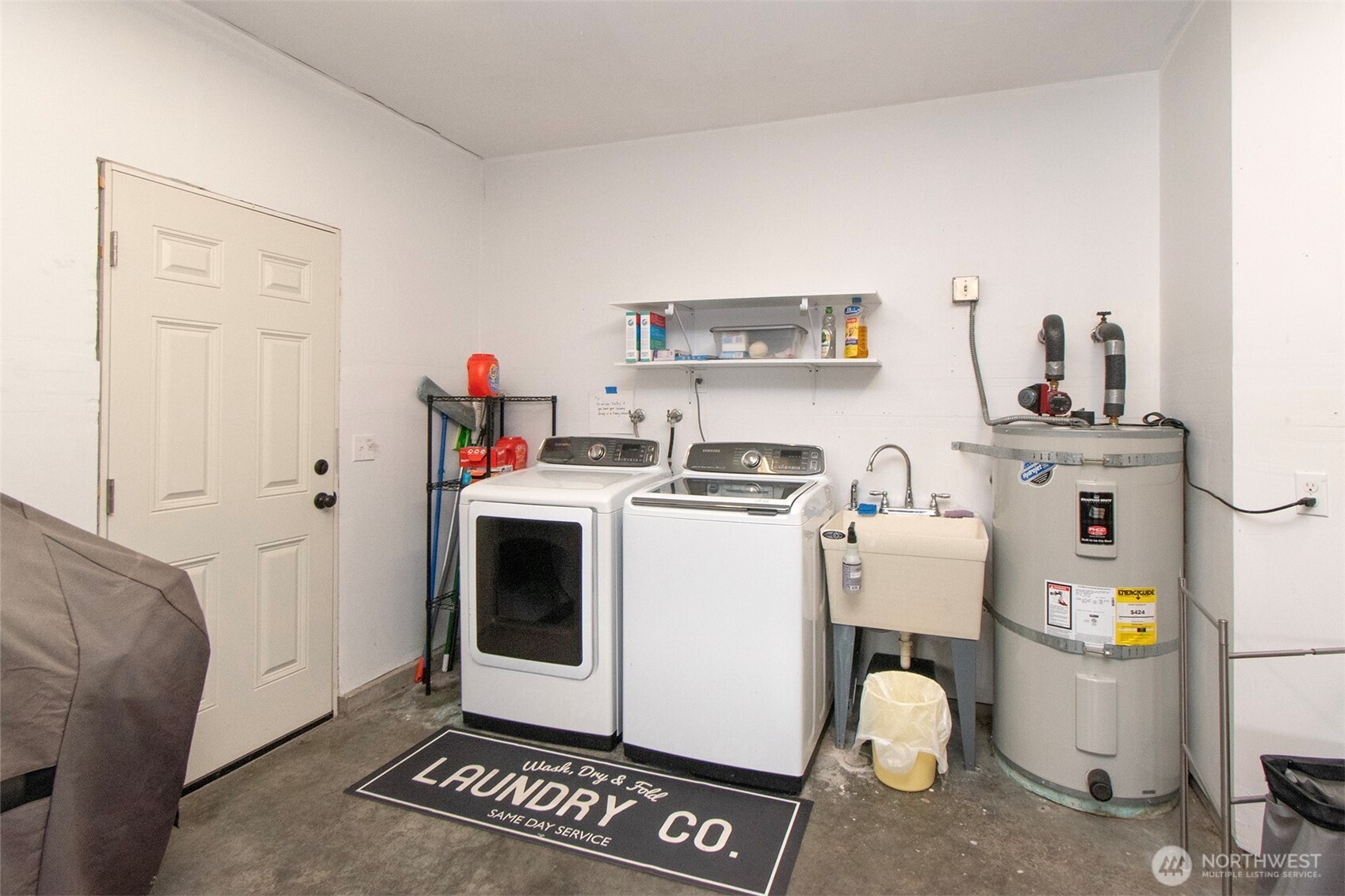1111 E 6th Street Property Photo 24