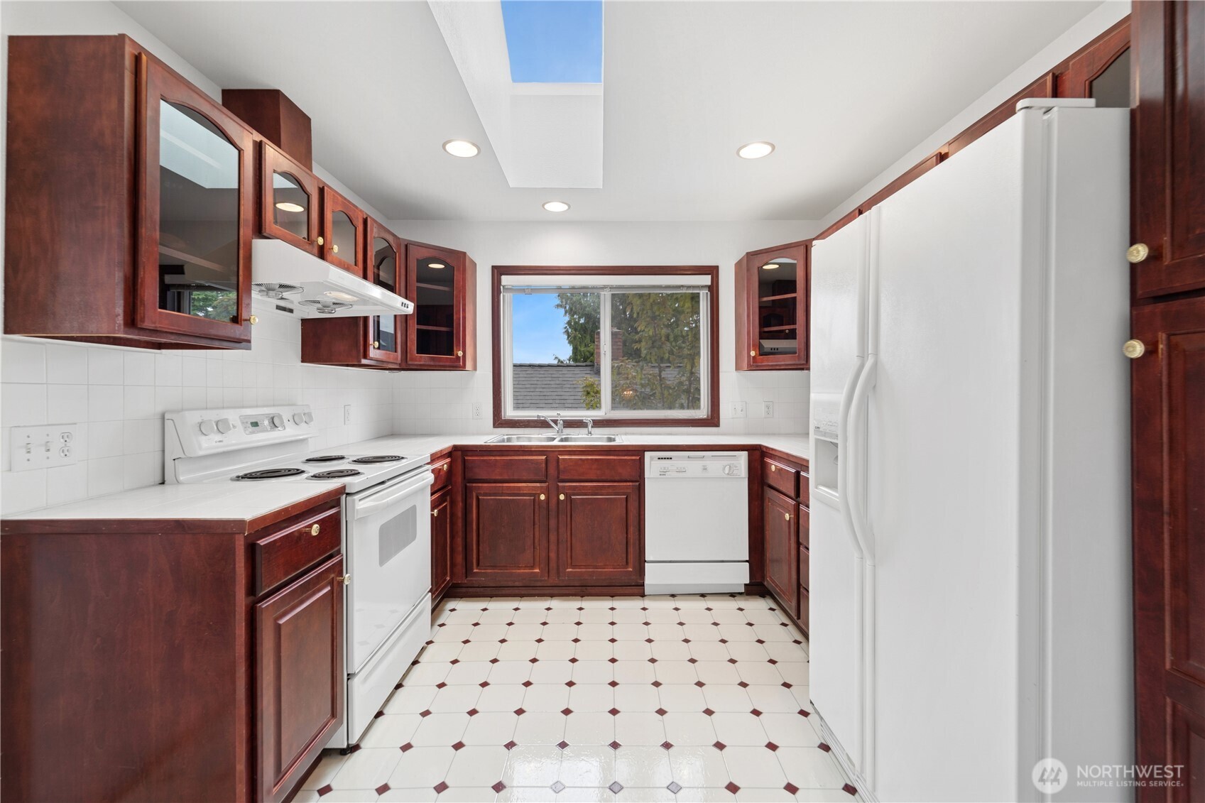 1933 S Waite Street A Property Photo 3