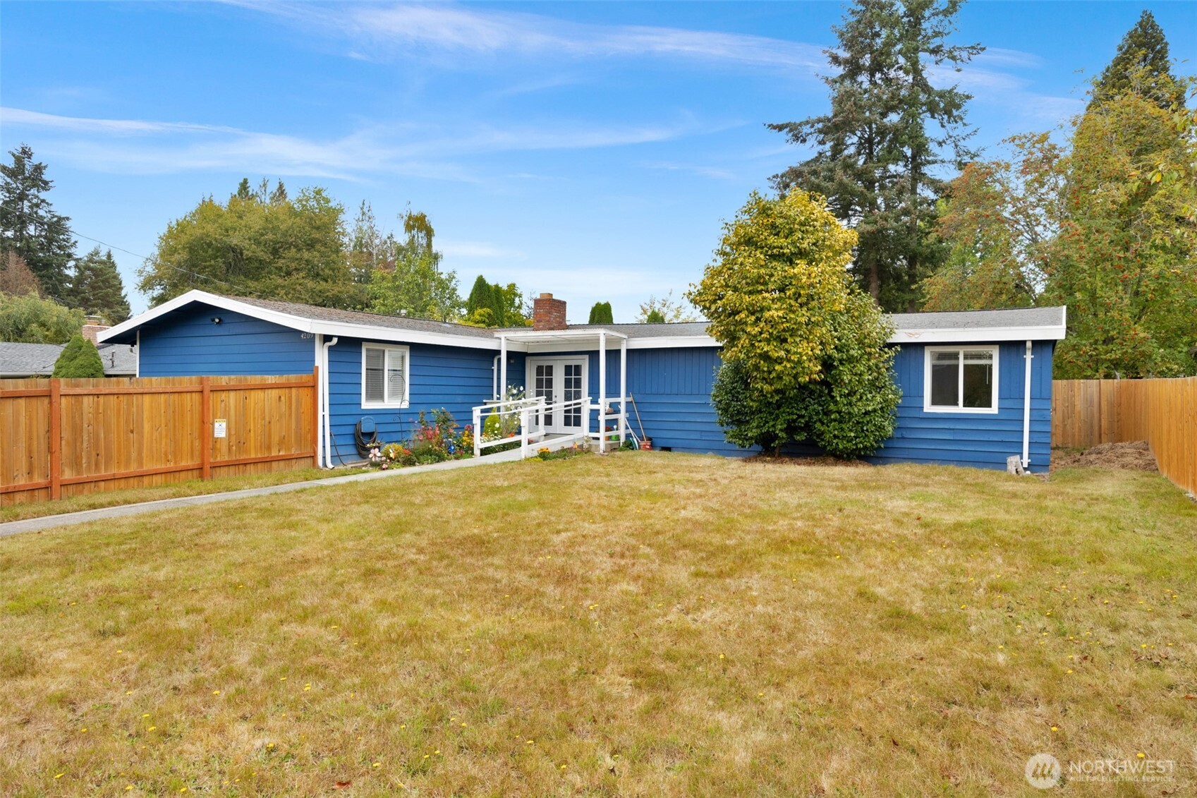 4209 191st Street Property Photo 3