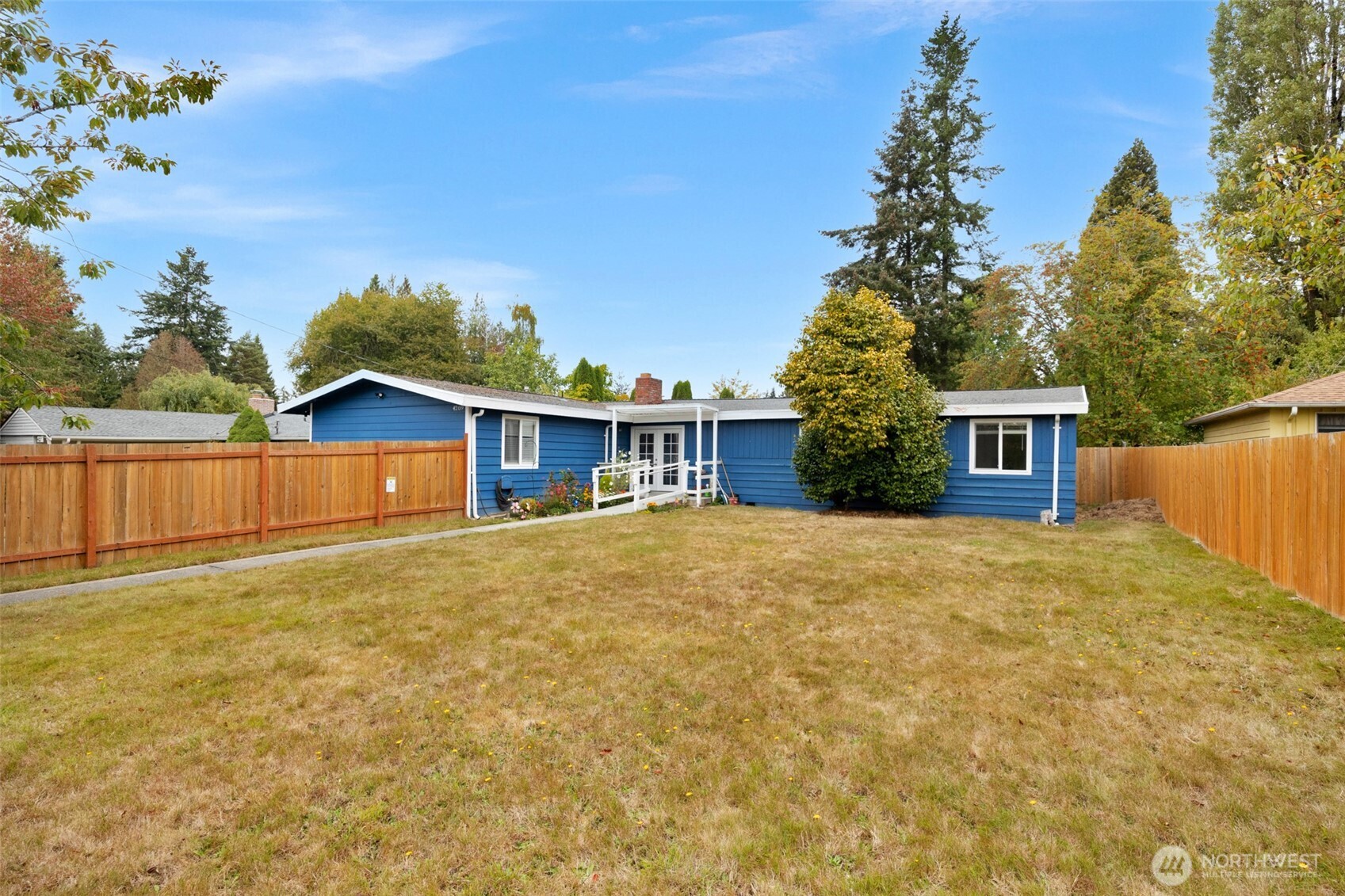 4209 191st Street Property Photo 4