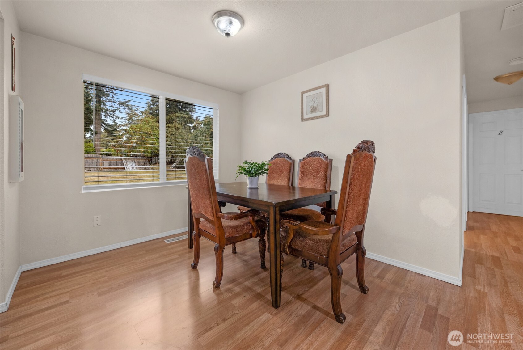 4209 191st Street Property Photo 9