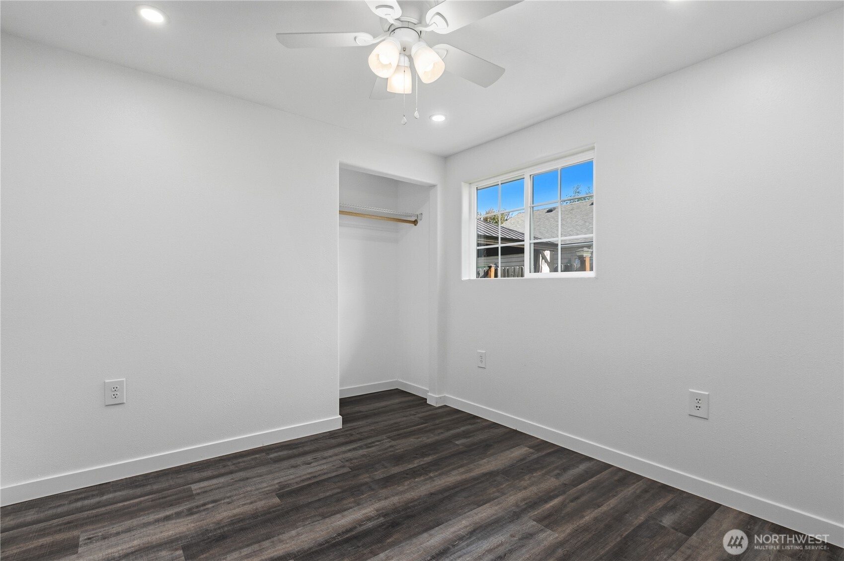 1201 Township Street Property Photo 22