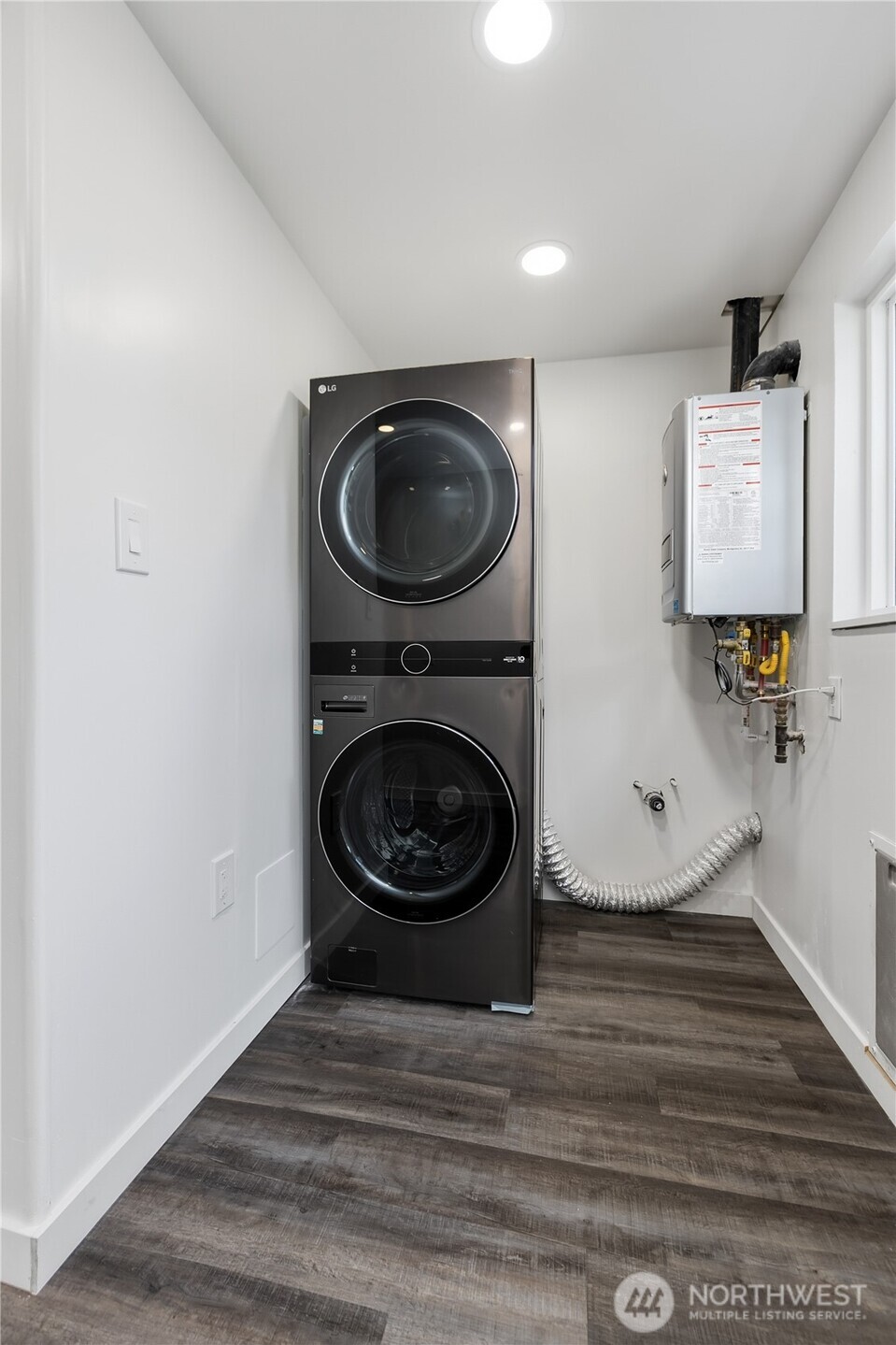 1201 Township Street Property Photo 26