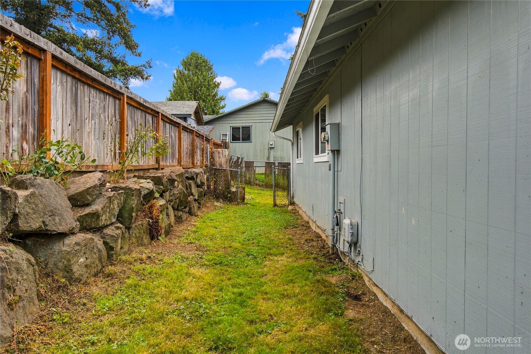 8520 9th Pl Ne Property Photo 23
