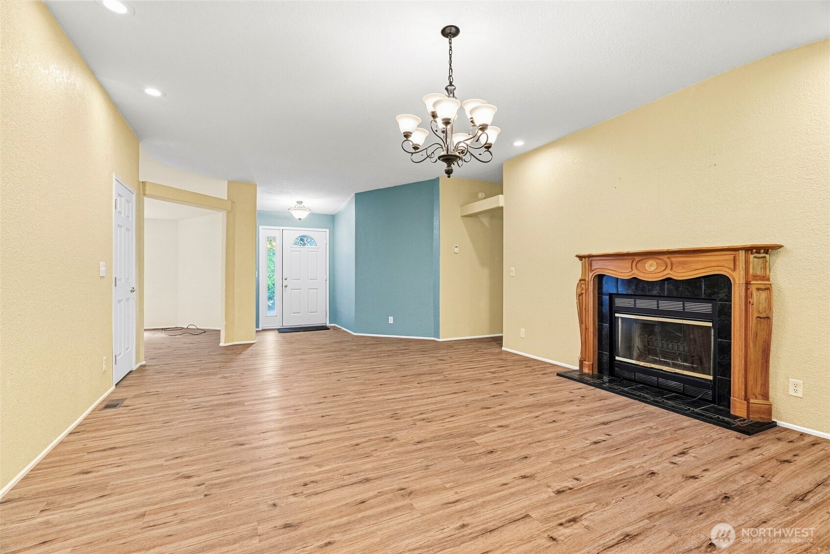 891 Walker Road Property Photo 2