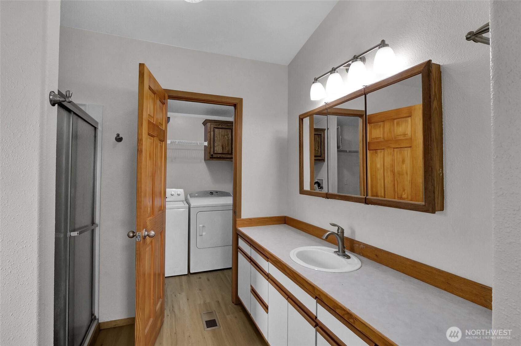 6316 Ferguson Road Property Photo 23