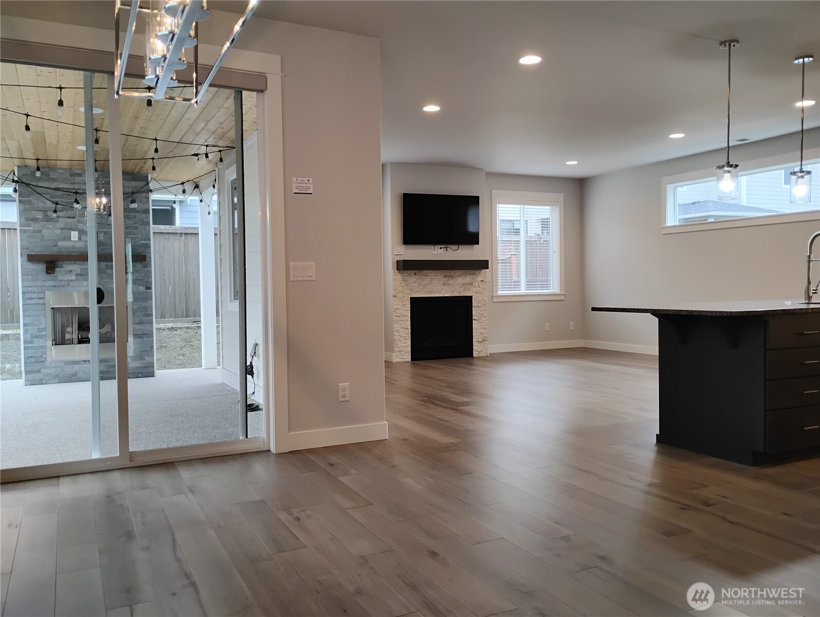 33533 Juniper Avenue Property Photo 5
